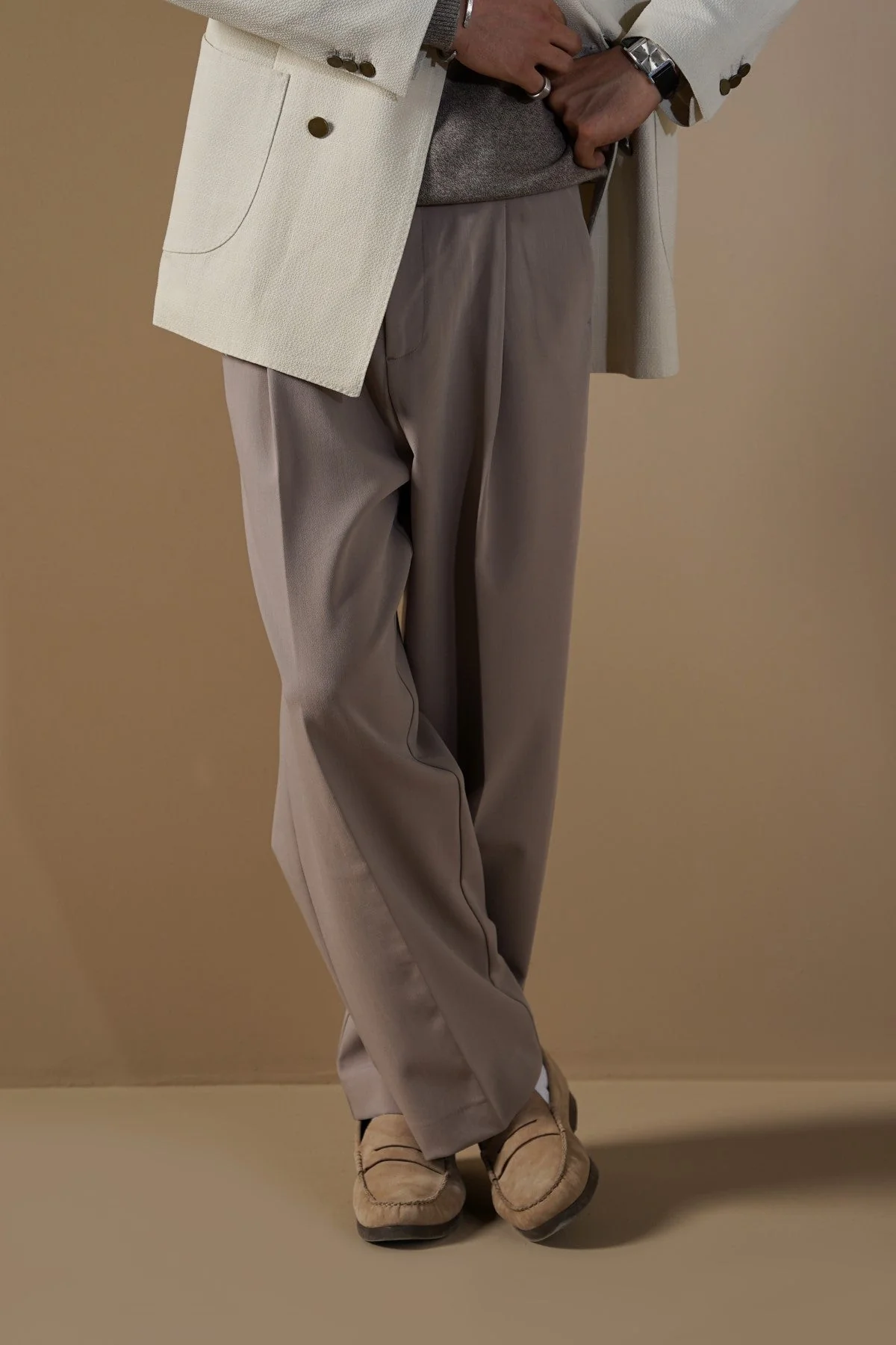 3D PLEATED PANTS - Image 6