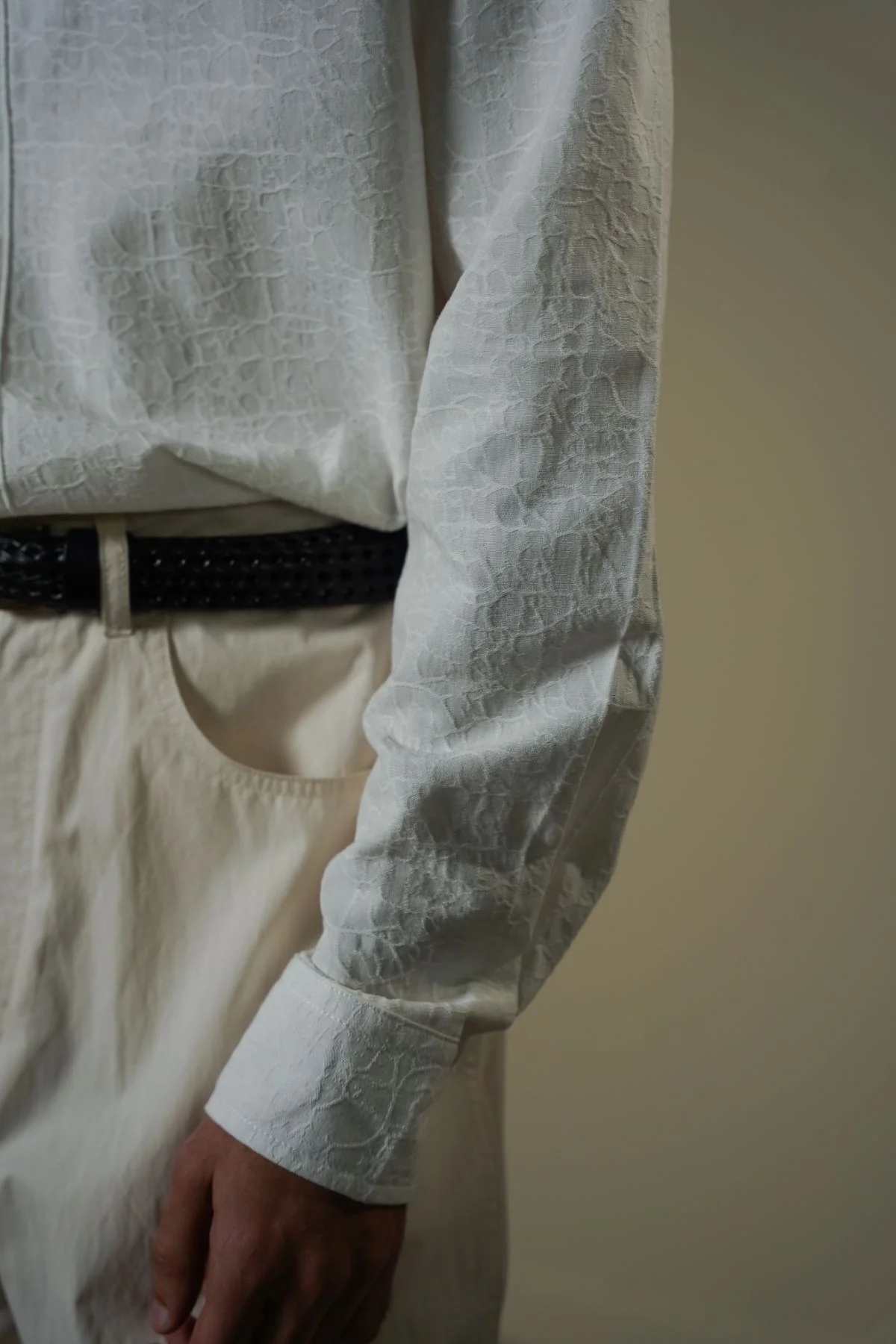 ABSTRACT JACQUARD SHIRT - Image 4