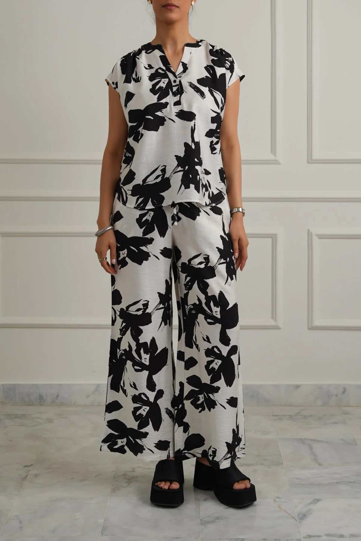 ABSTRACT RESORT SHIRT - Image 4