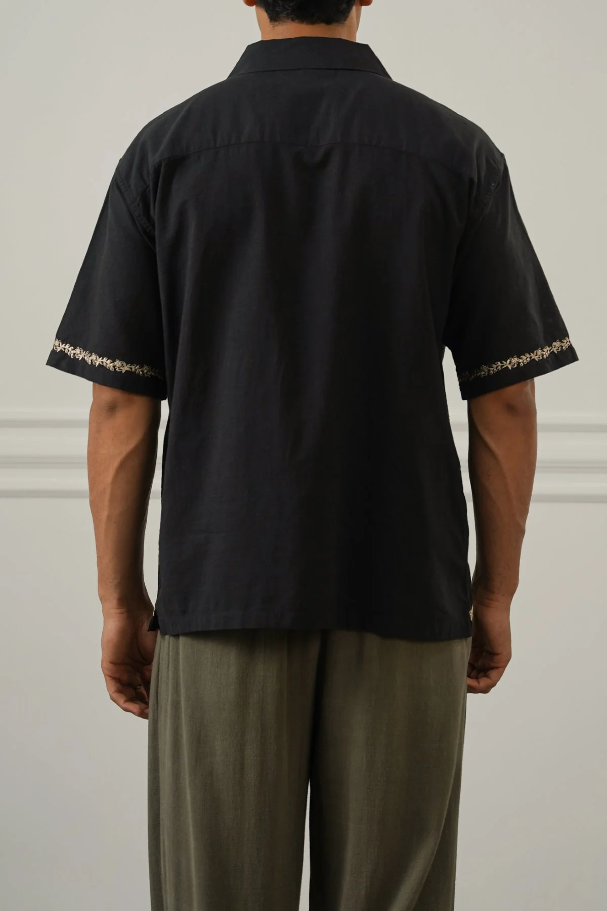 ASYMMETRIC EMBROIDERED SHIRT - Image 5