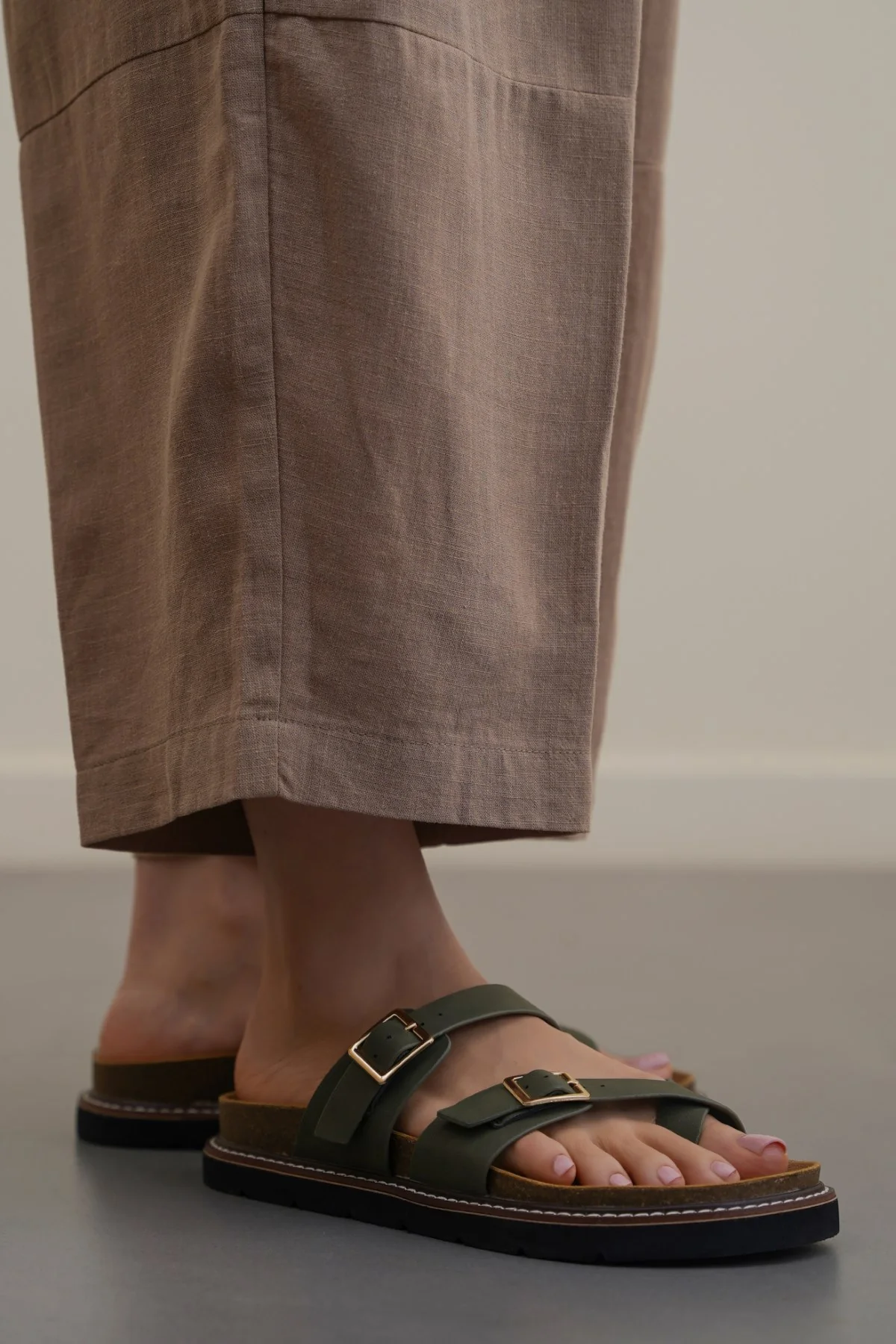 ATHENS BUCKLE SLIDES - Image 4