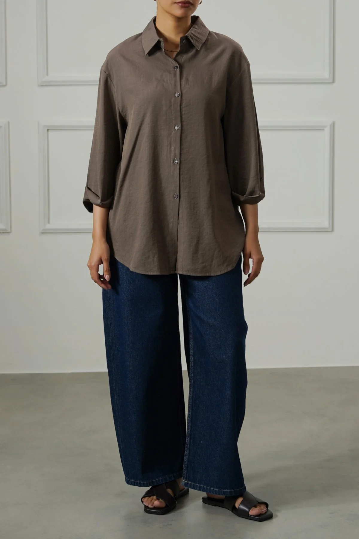 BACK SLIT BLOUSE - Image 4