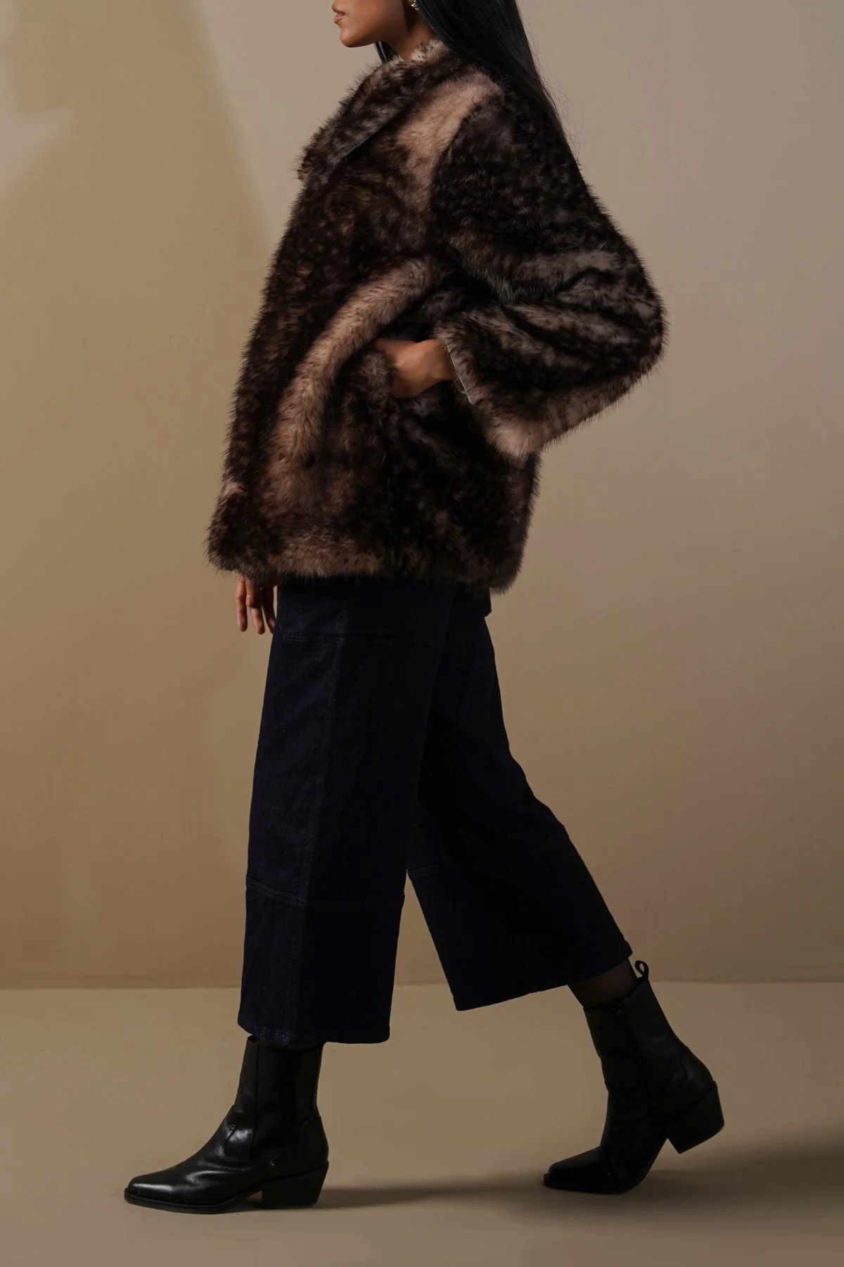 BAMBI FAUX FUR COAT - Image 5