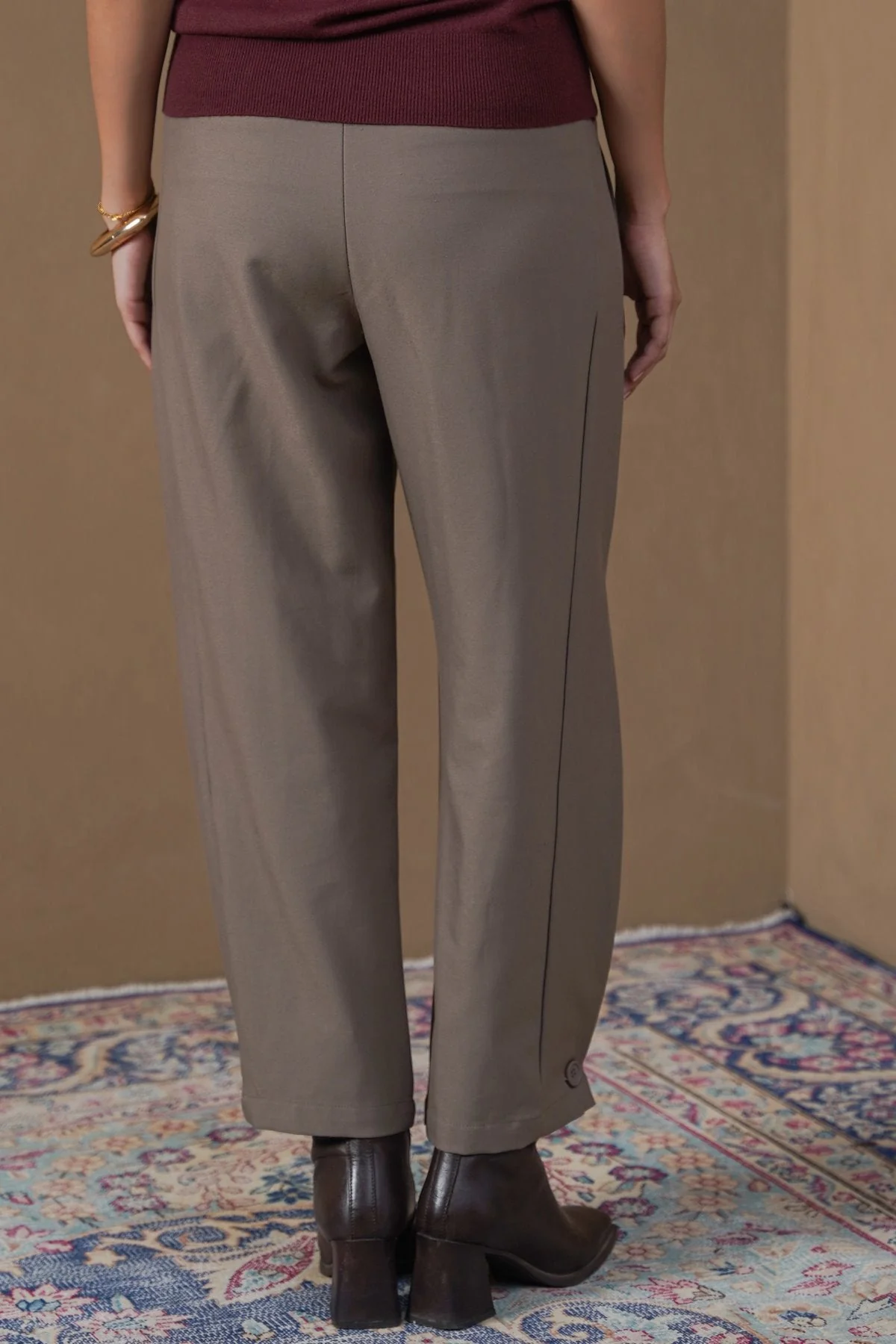 BARREL TROUSERS - Image 5