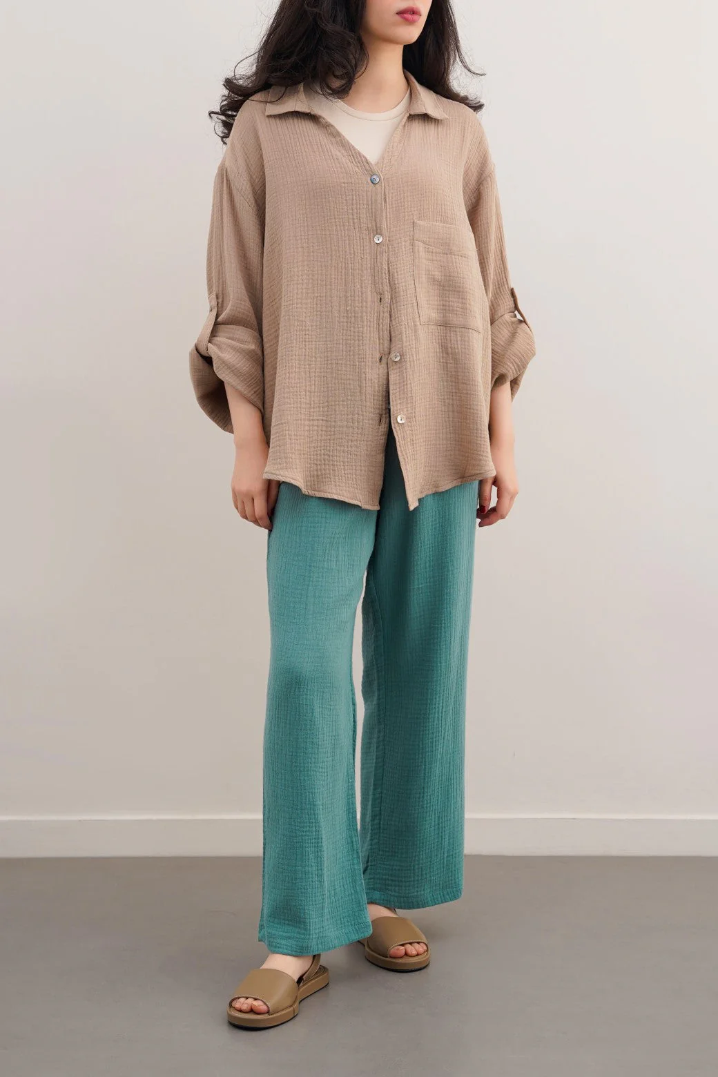 BASIC MUSLIN BUTTON DOWN - Image 4