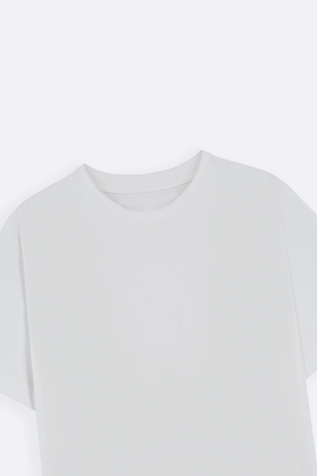 BASIC SOLID TEE - Image 2