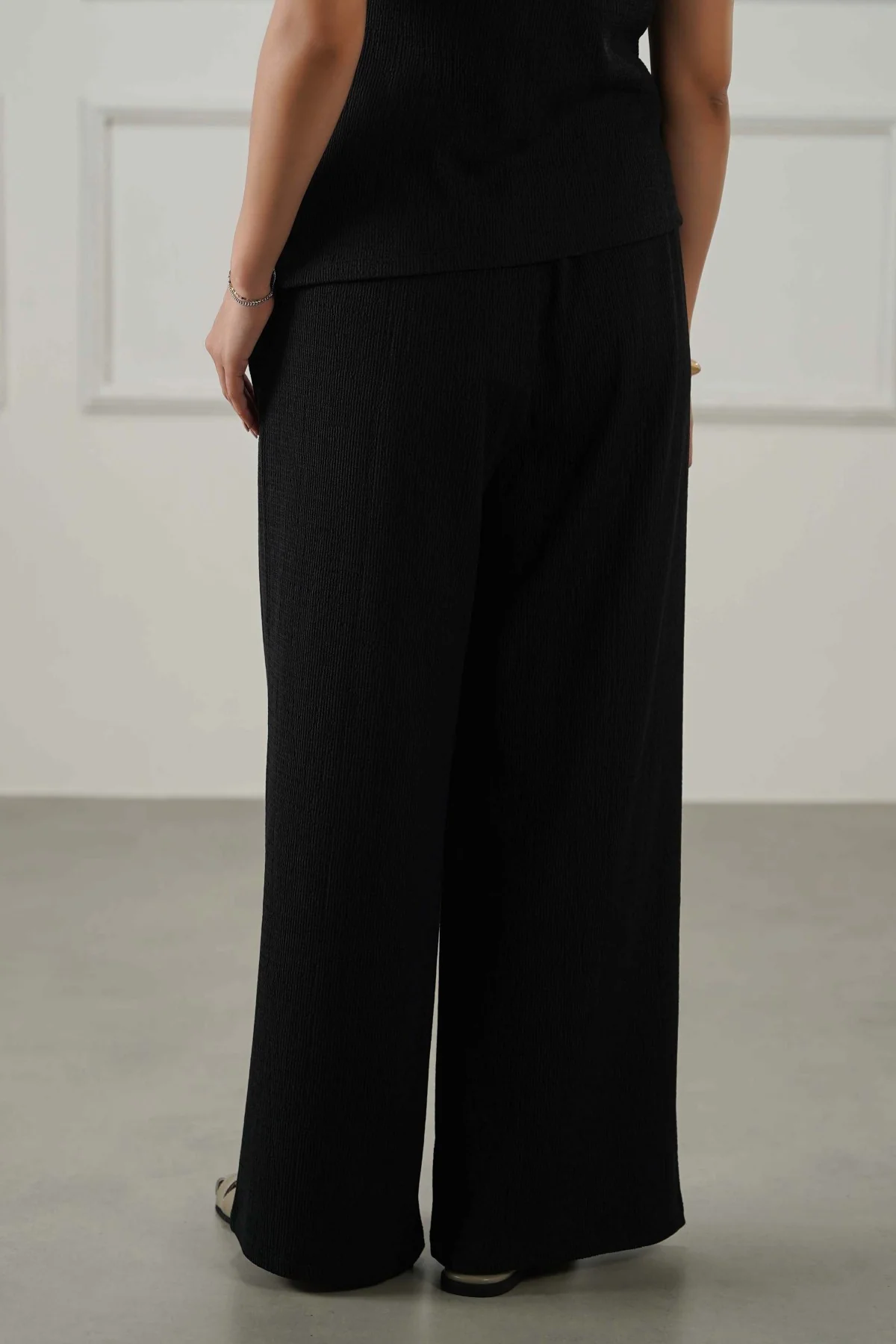 BASIC STRAIGHT PANTS - Image 5