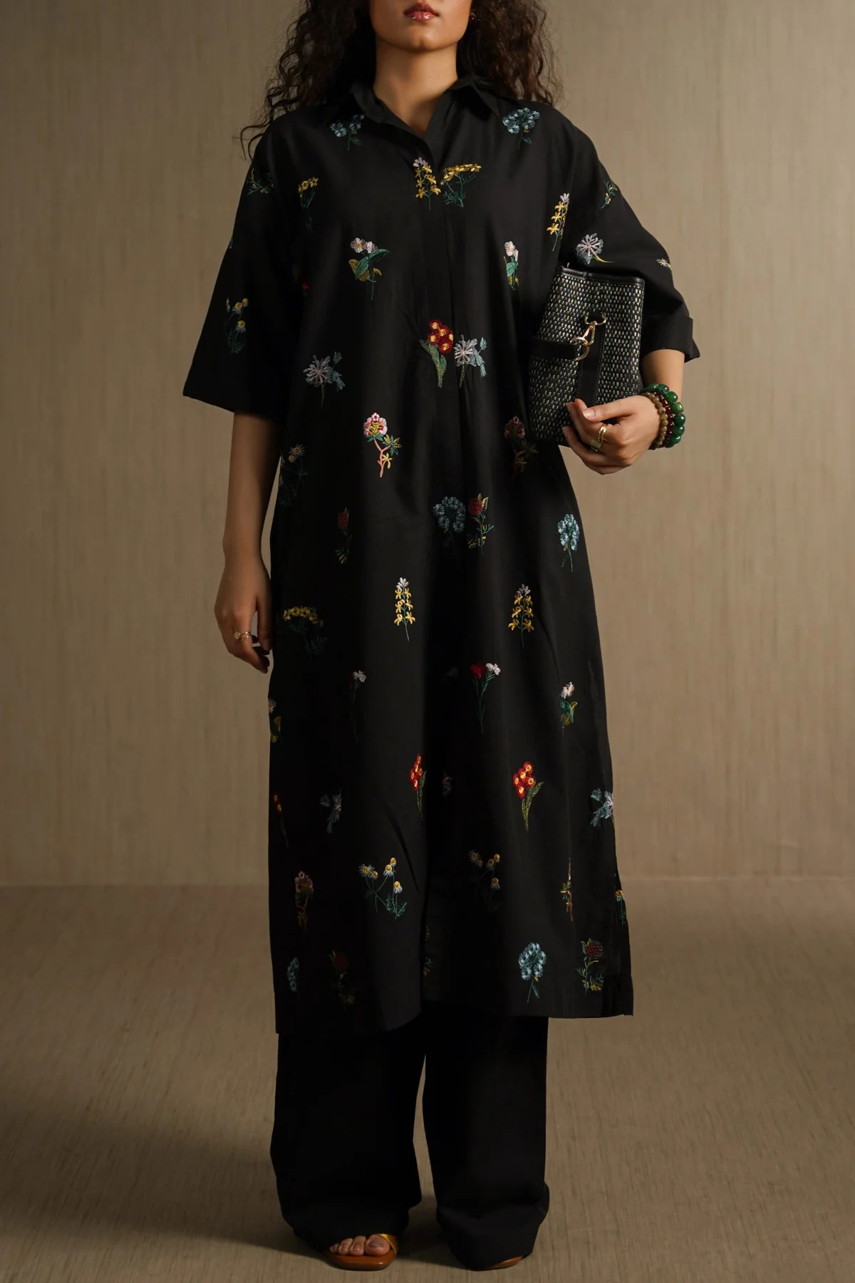BLACK FLORA TUNIC - Image 3
