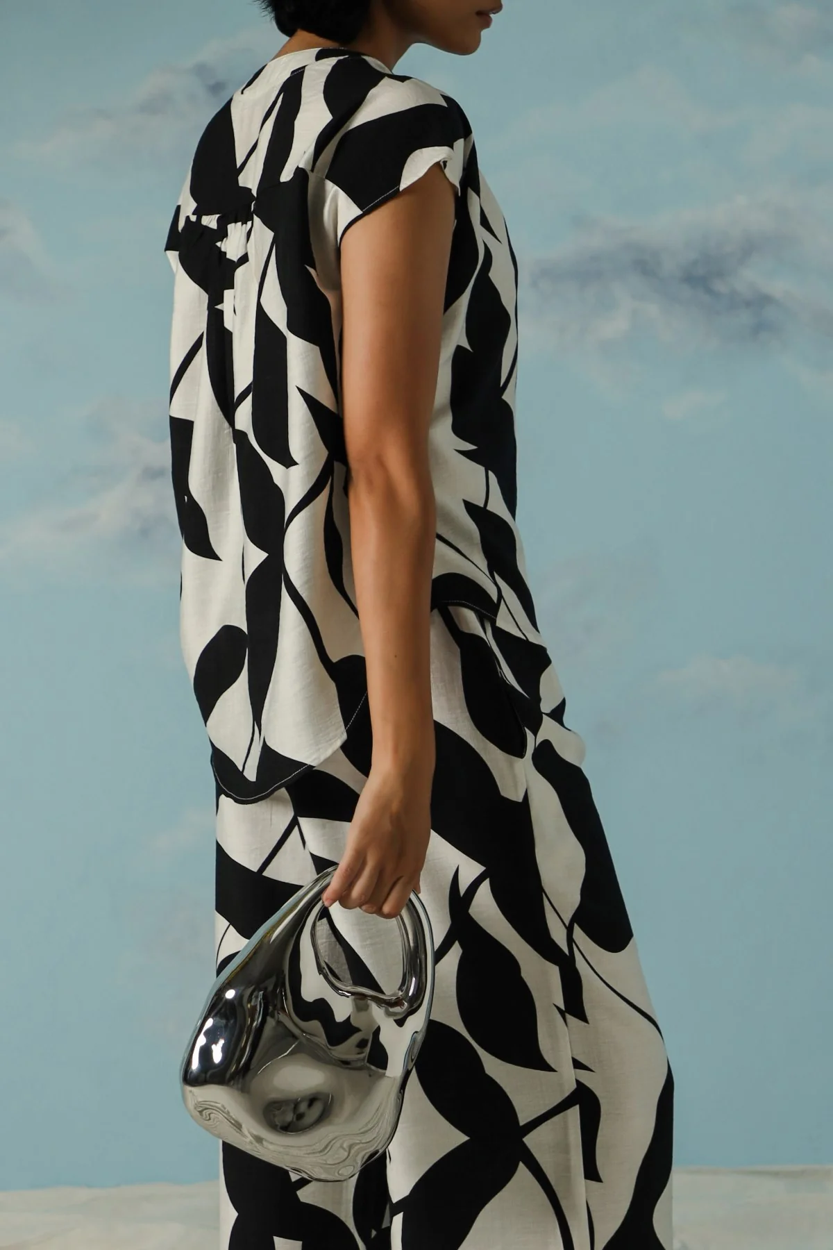 BLACK LILY BLOUSE - Image 6