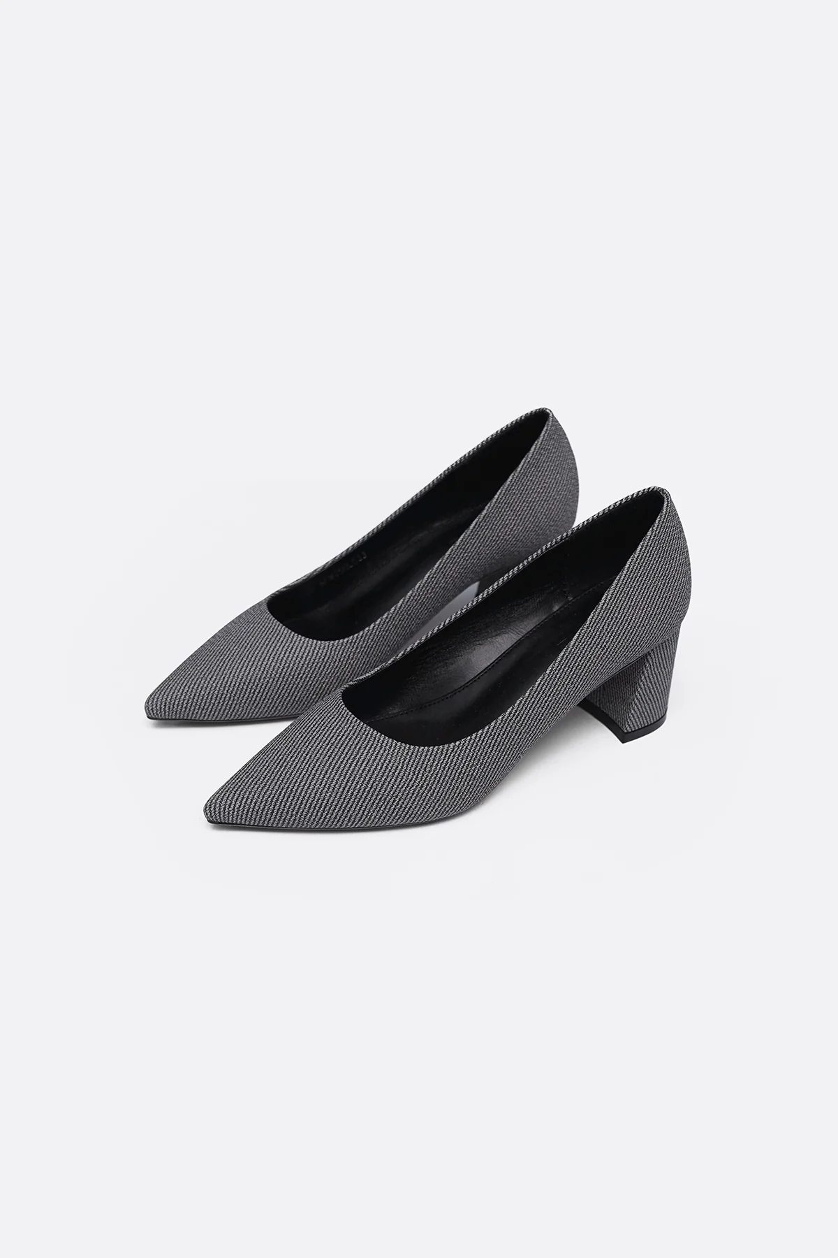 BOARDROOM BLOCK HEELS - Image 6