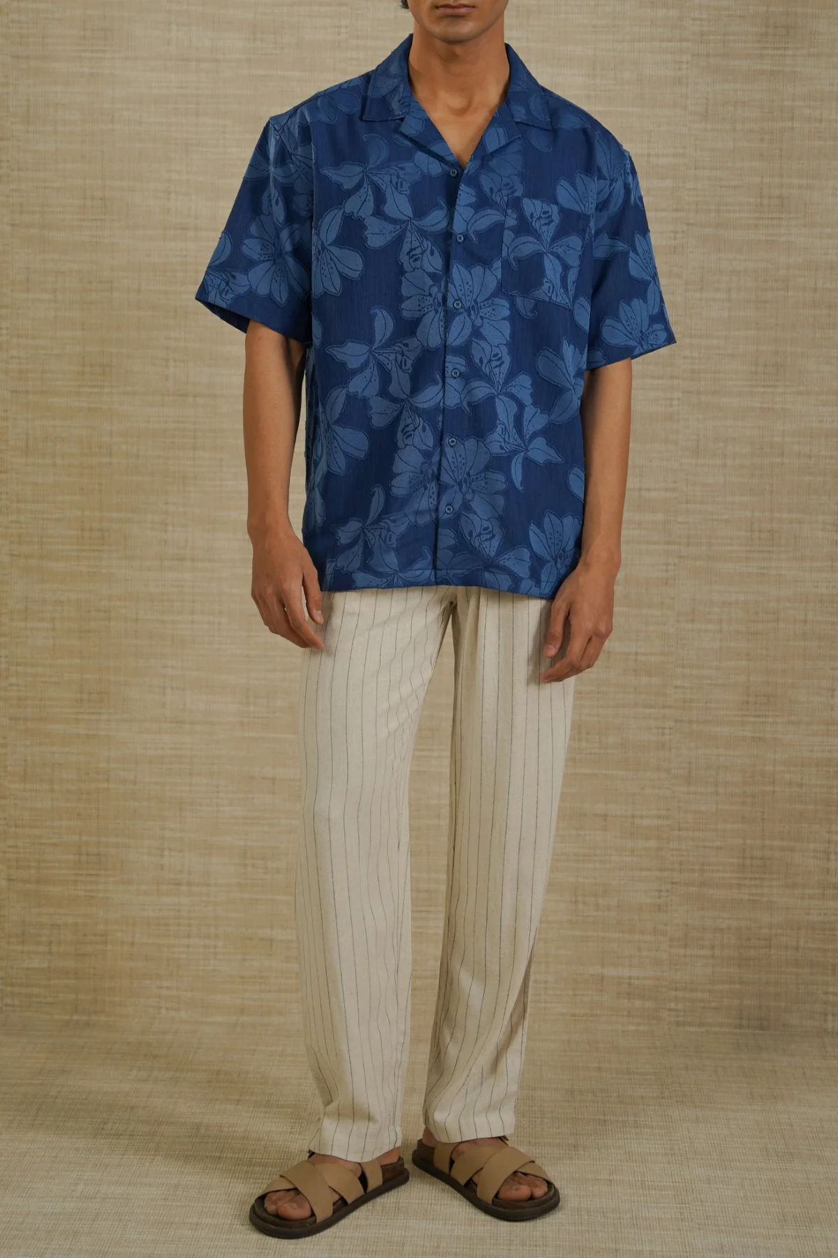 BLUE PETAL BUTTON DOWN - Image 3