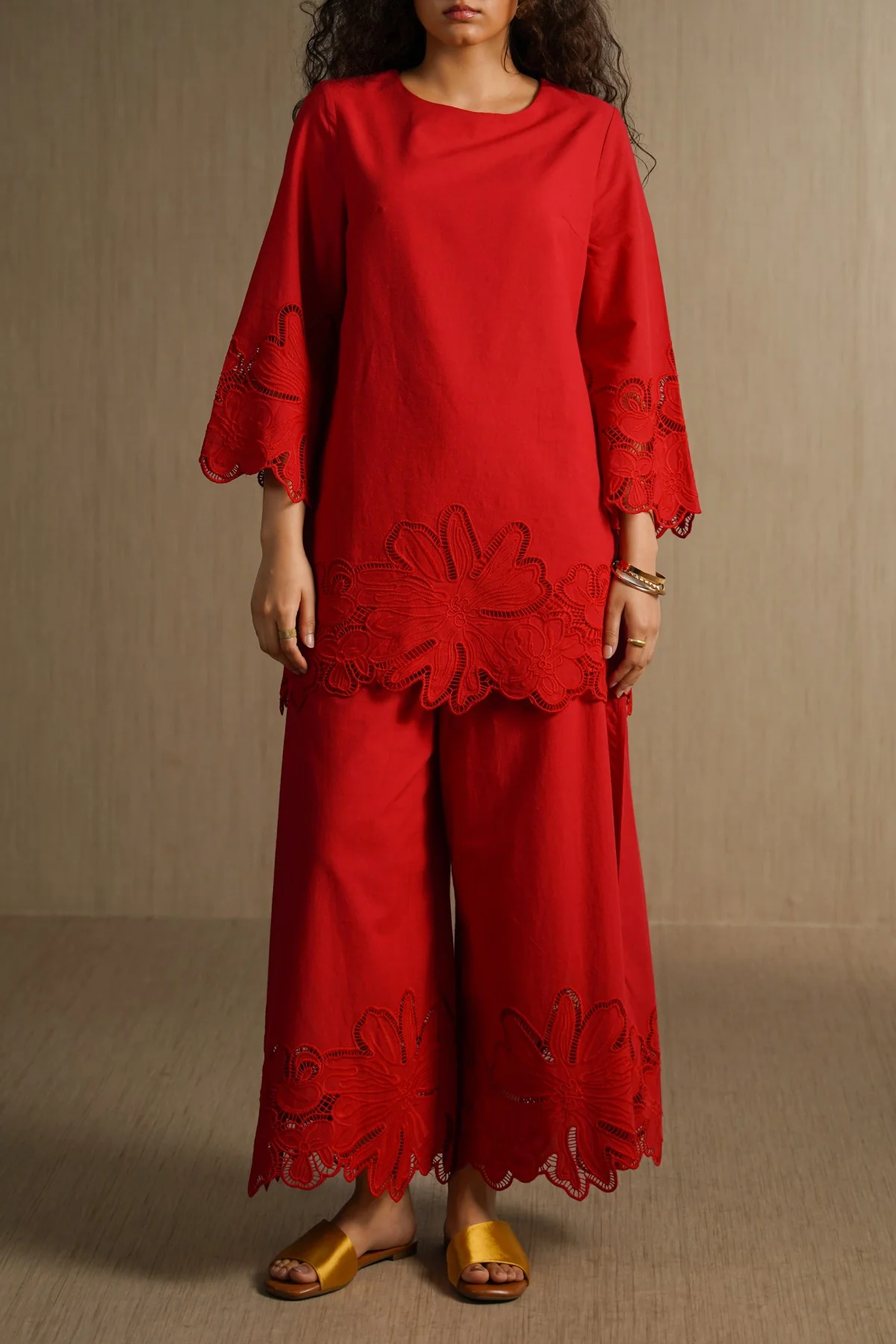 BOTANICAL CUTWORK PANTS - Image 3