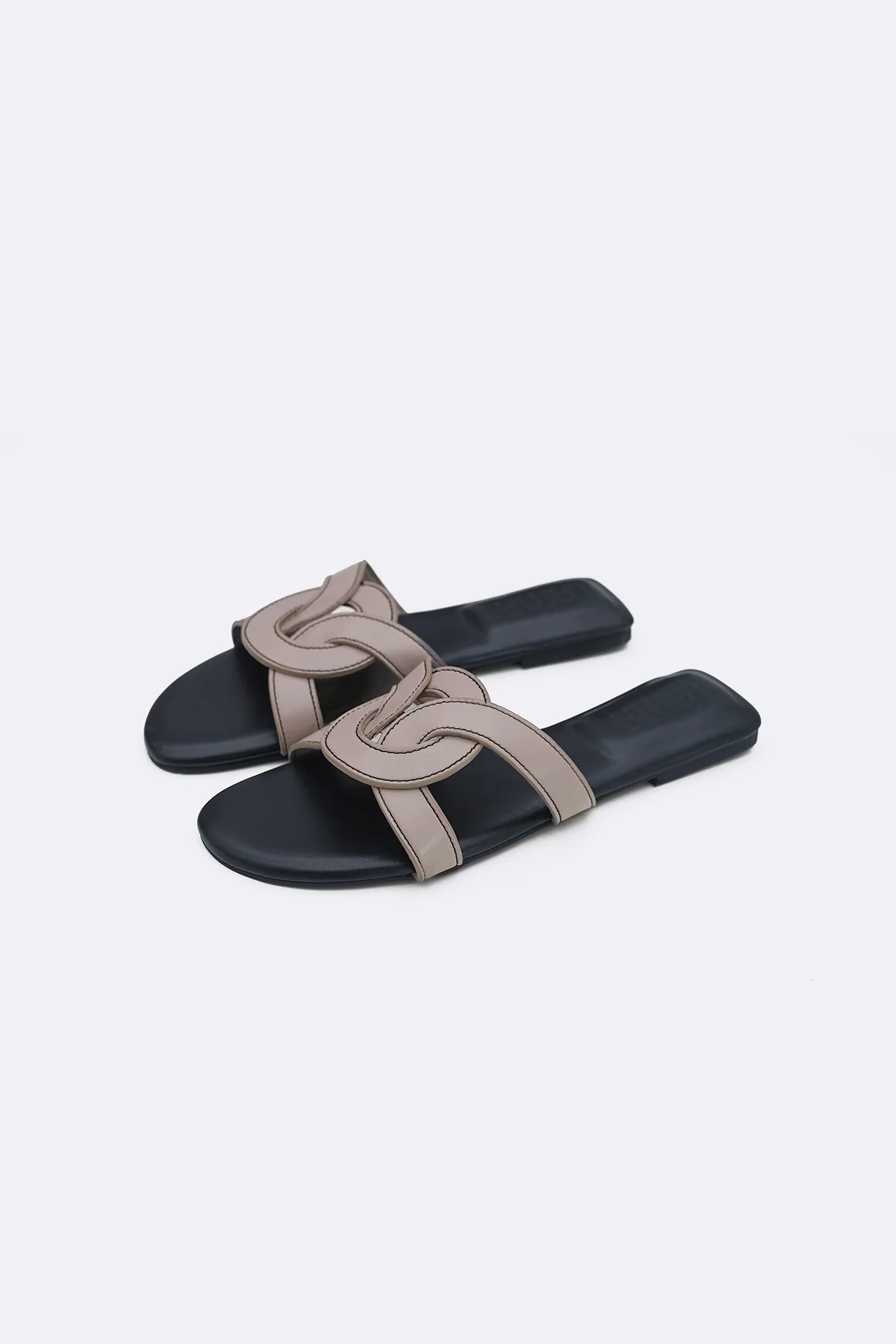 BOULEVARD SLIDES - Image 3