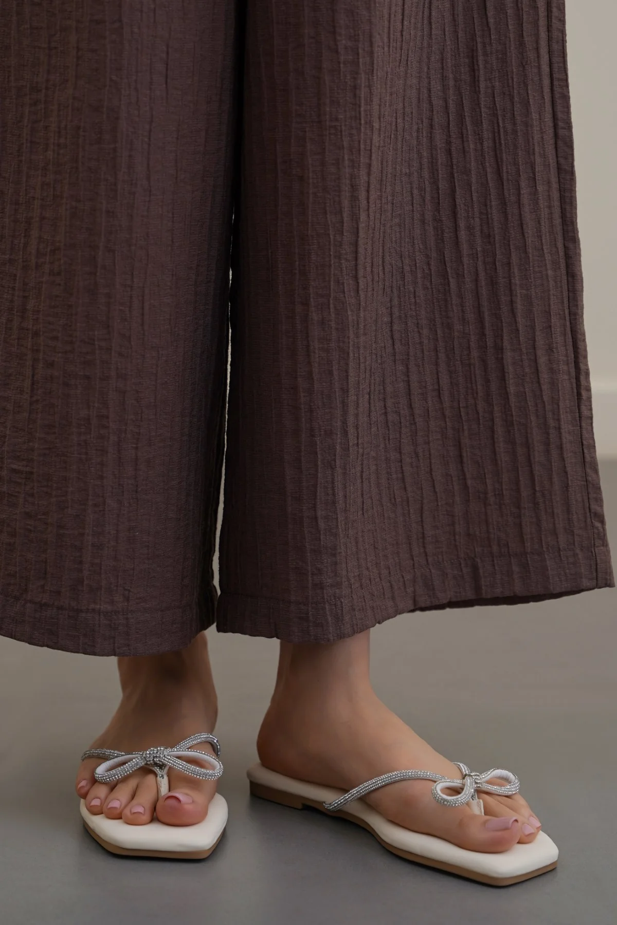 BOW FLIP FLOPS - Image 3