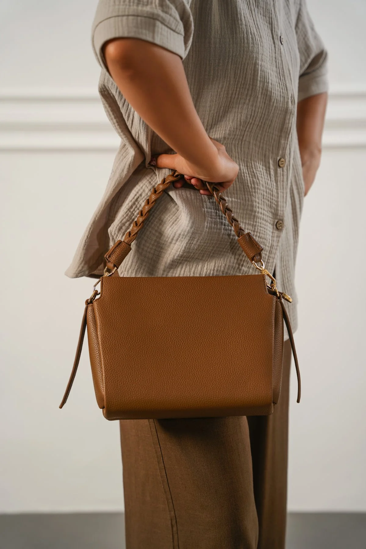 BRAIDED TOP HANDLE BAG - Image 4