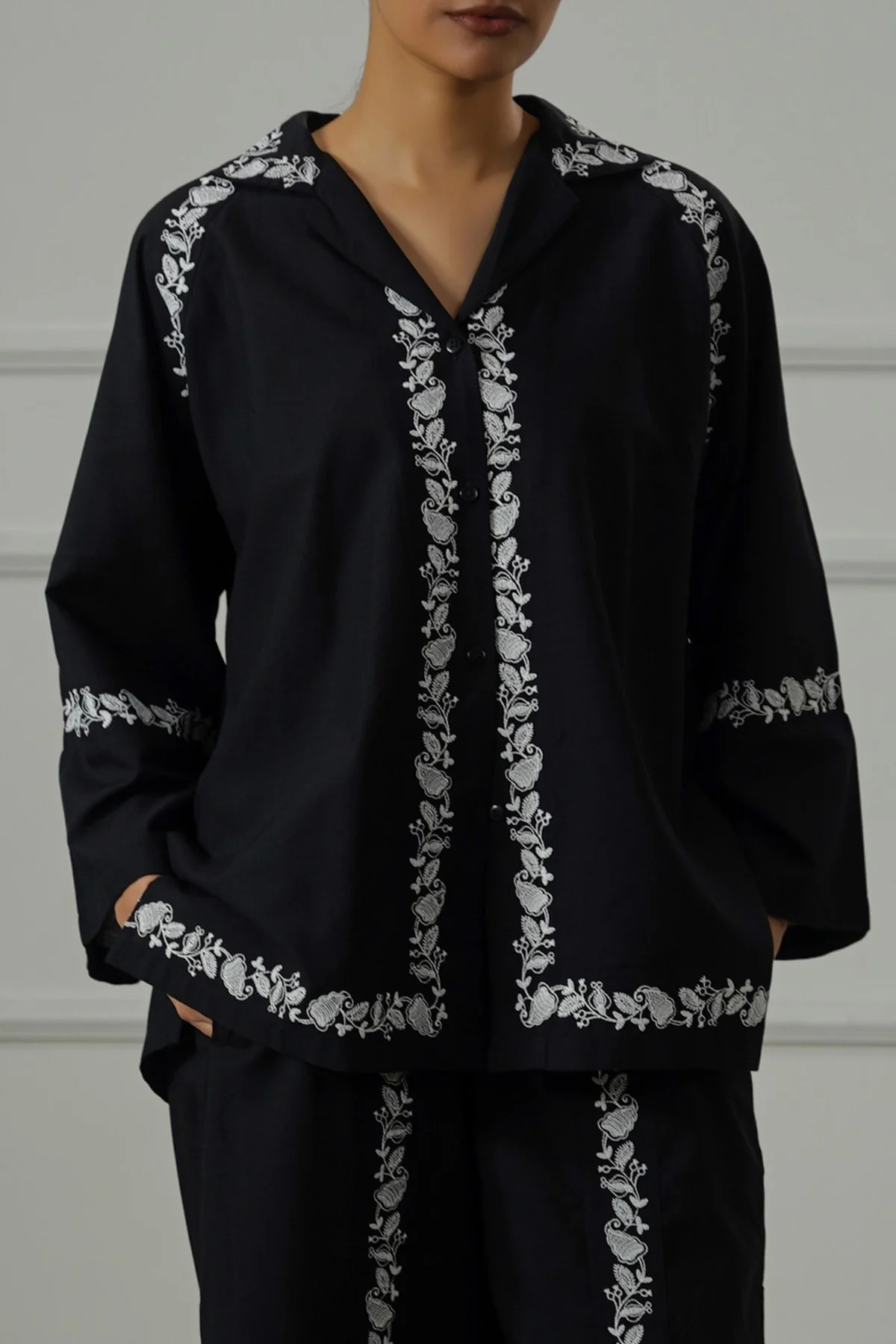 BRODERIE LAPEL SHIRT