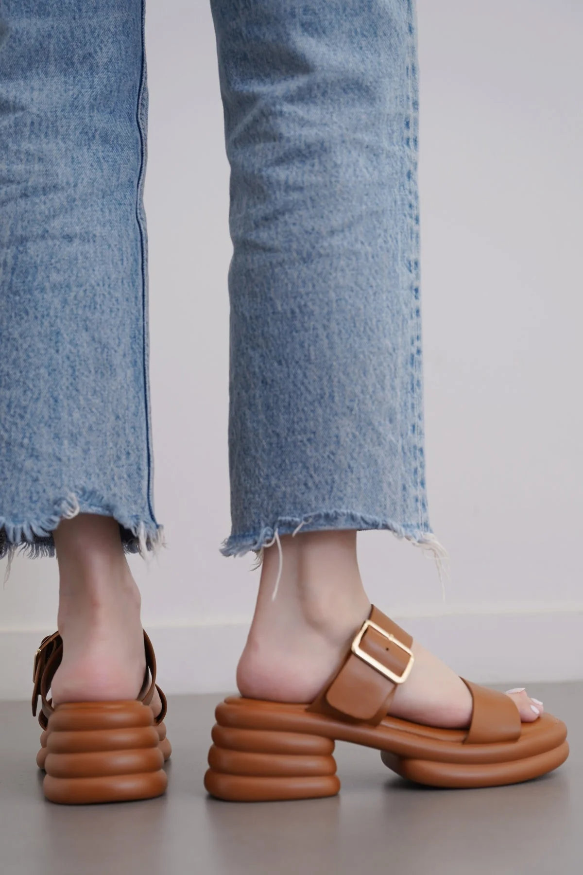 BUBBLE MAMA HEELS - Image 3