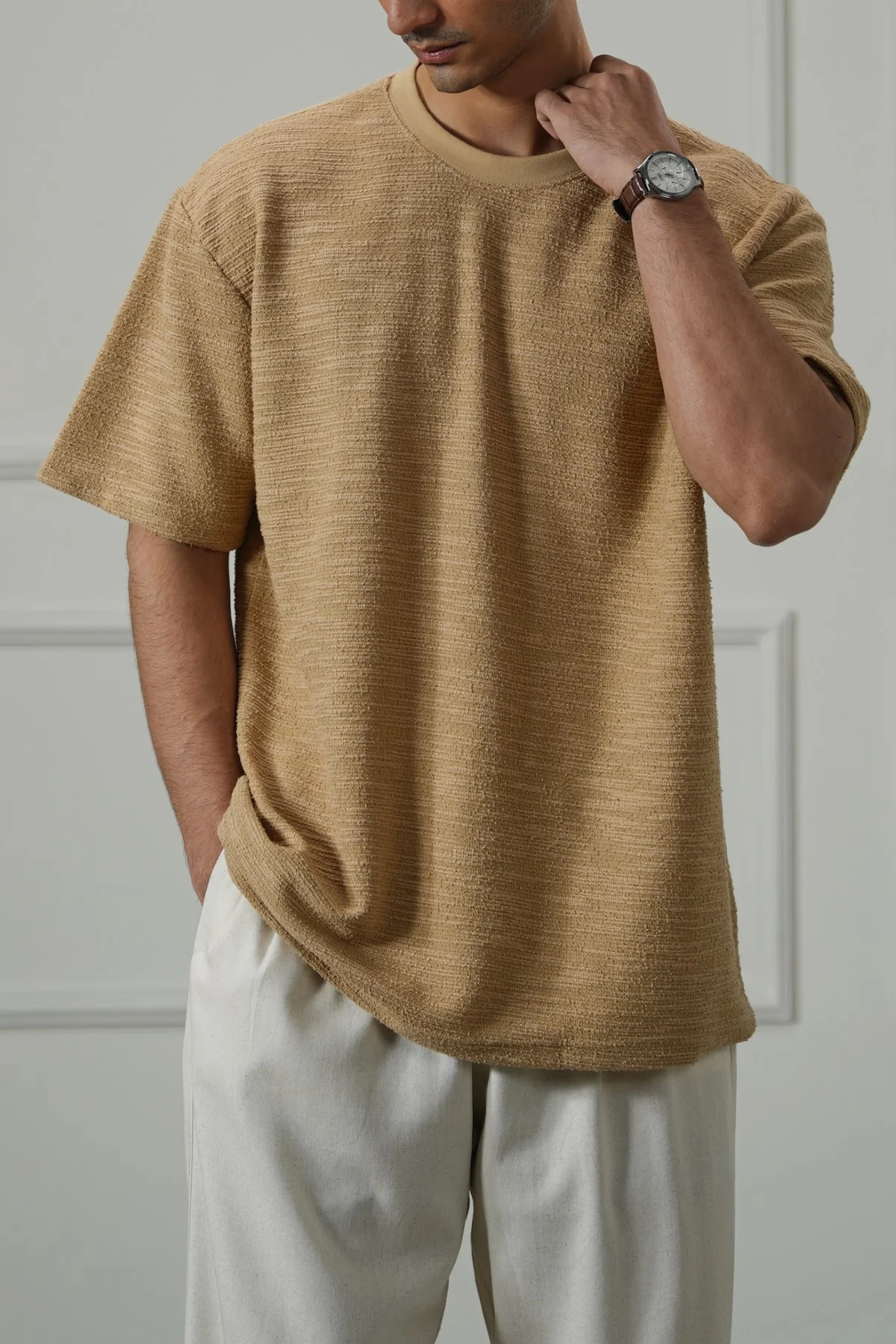 BUCKLE TEE