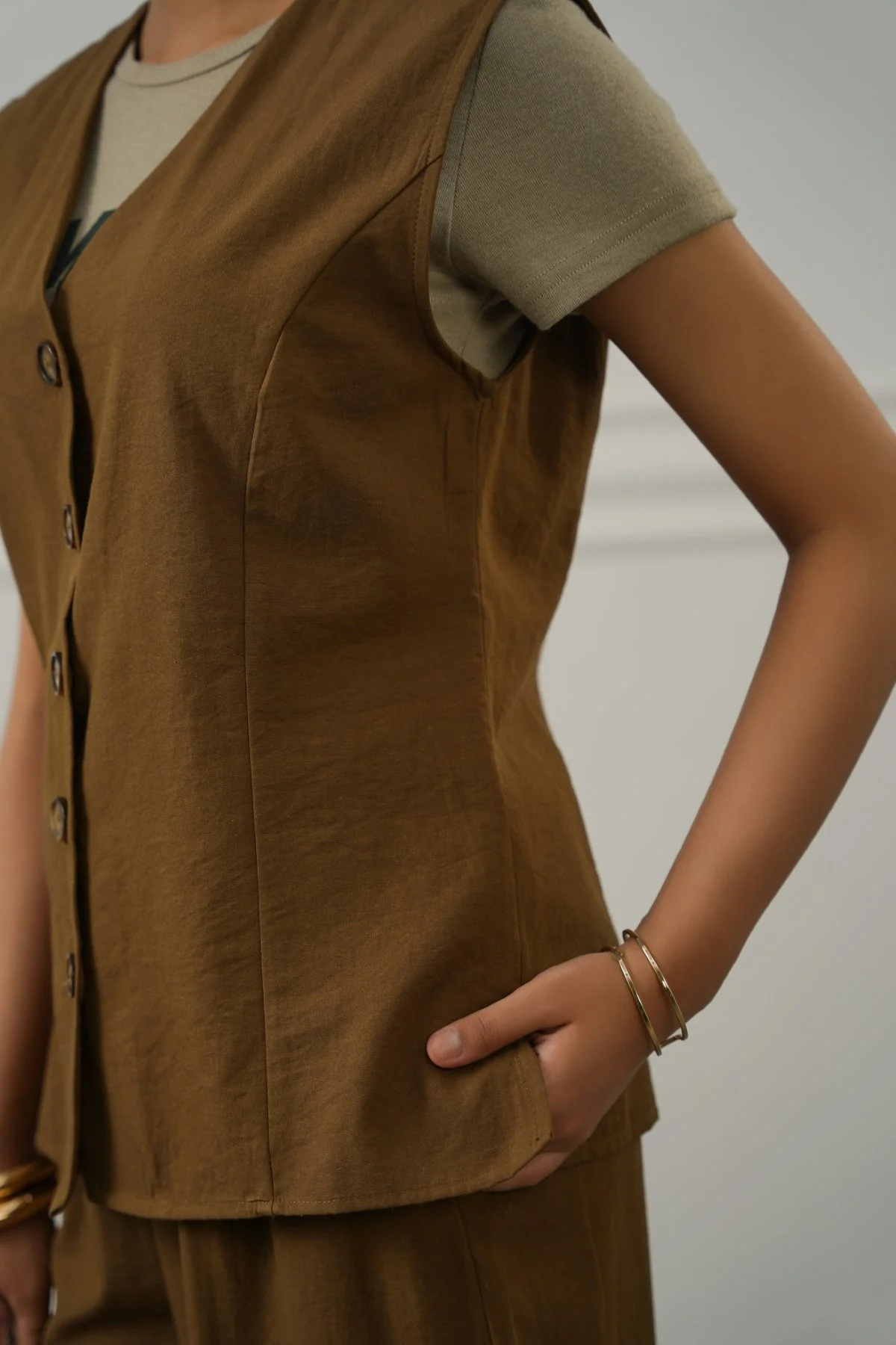 CASUAL COTTON MIX VEST - Image 4