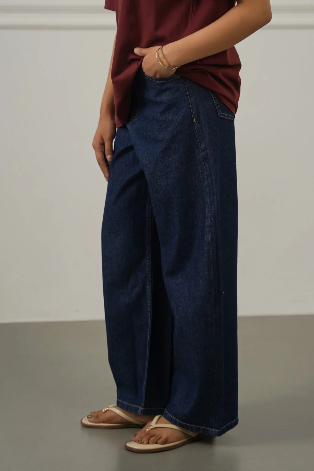 CASUAL EVERYDAY JEANS - Image 5