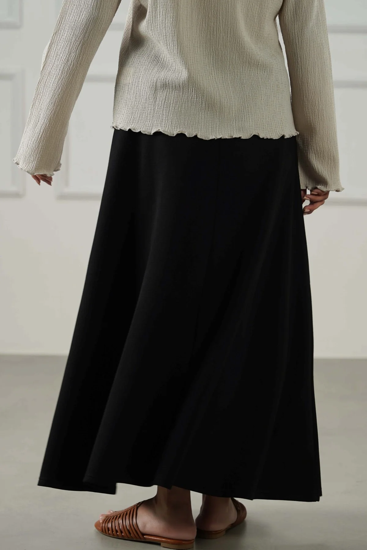 CASUAL EVERYDAY SKIRT - Image 5