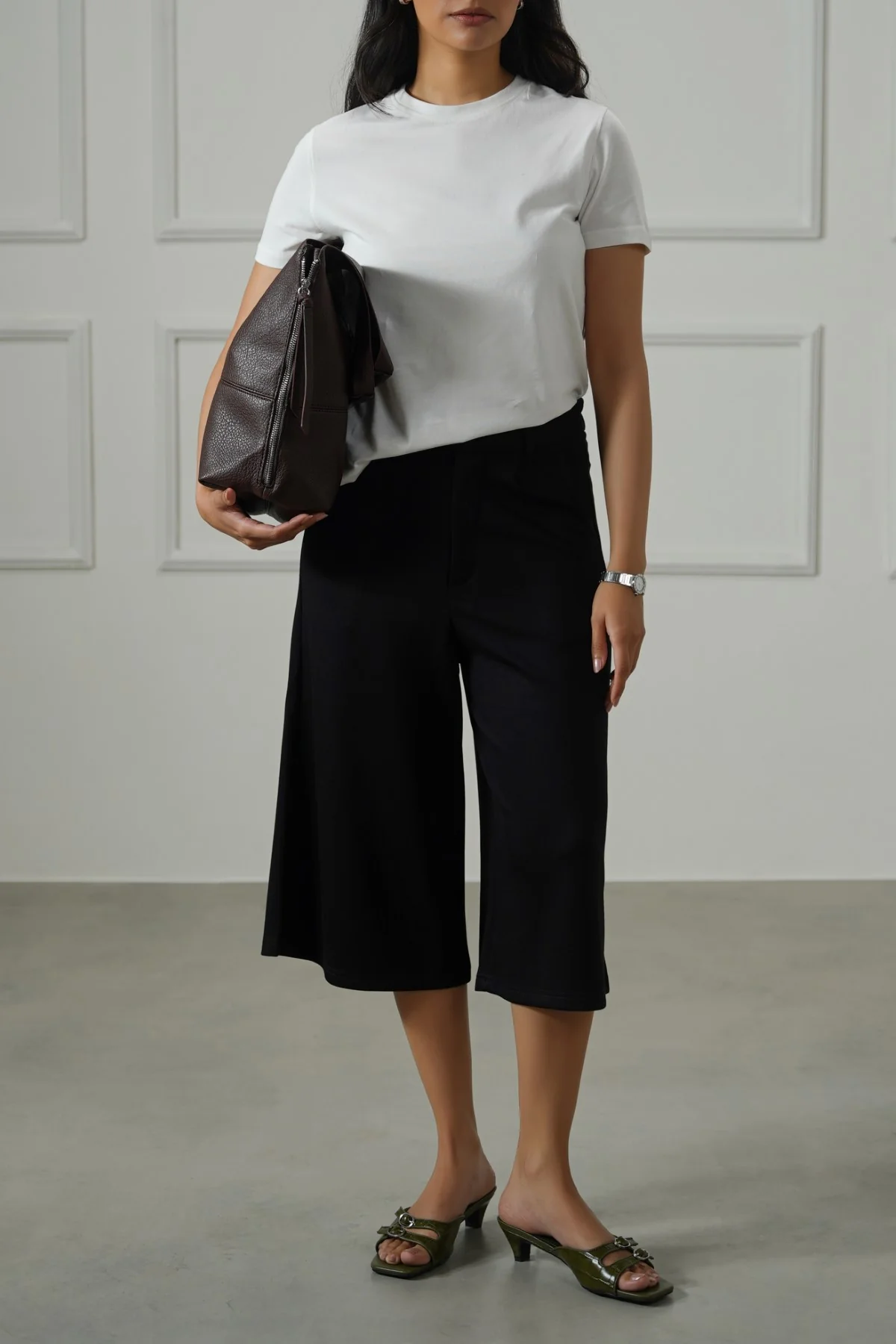 CASUAL EVERYDAY TEE - Image 3