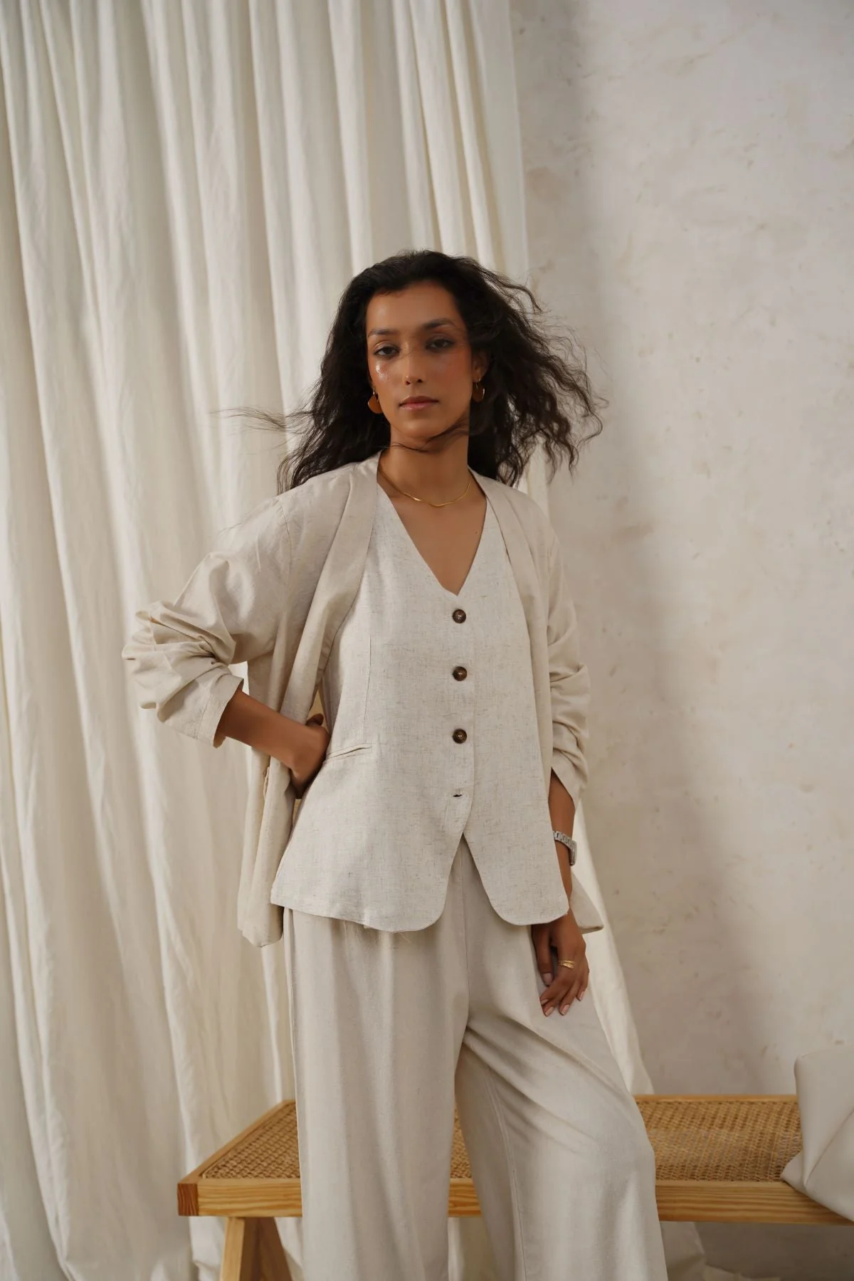 CASUAL LINEN VEST - Image 4