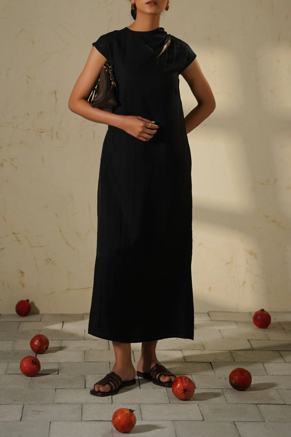 CITY DRESS WITH SCARF DETAIL
