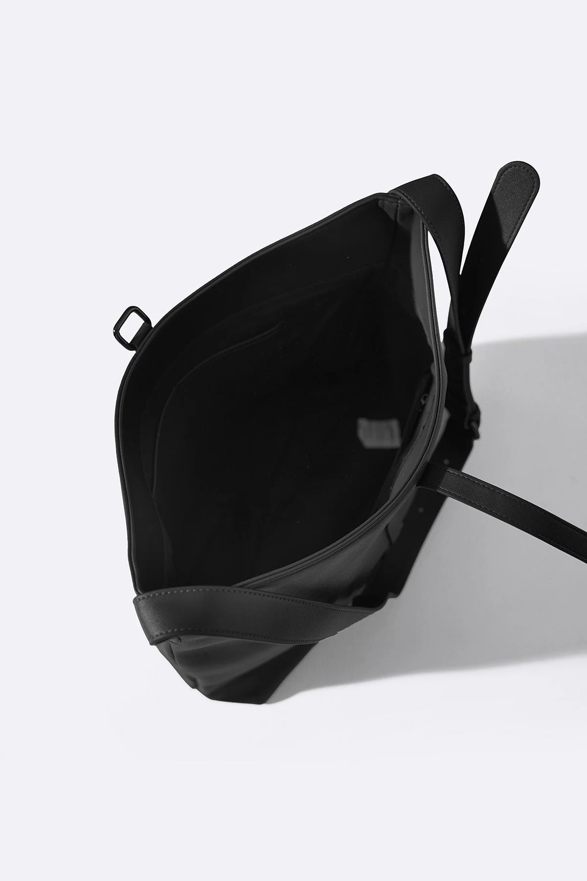 CITY SLOUCH BAG - Image 4