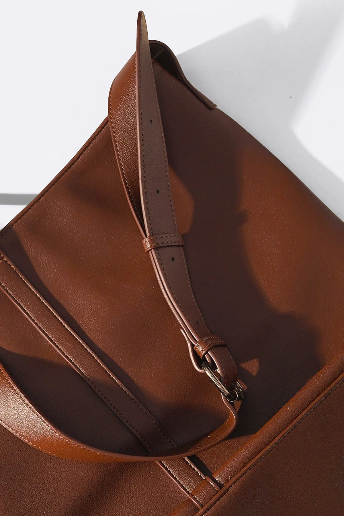 CITY SLOUCH BAG - Image 4