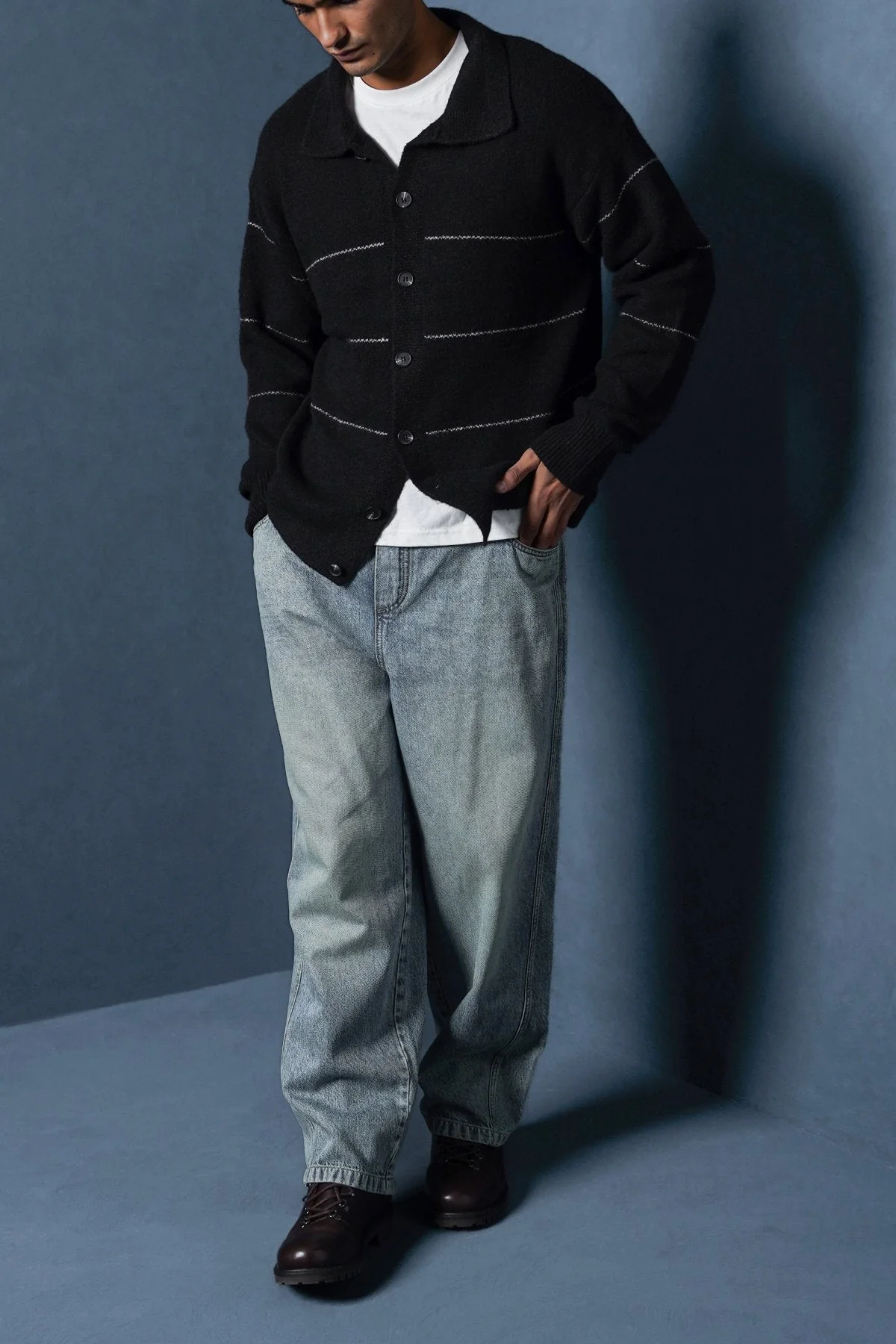 CLASSIC CARDIGAN - Image 3