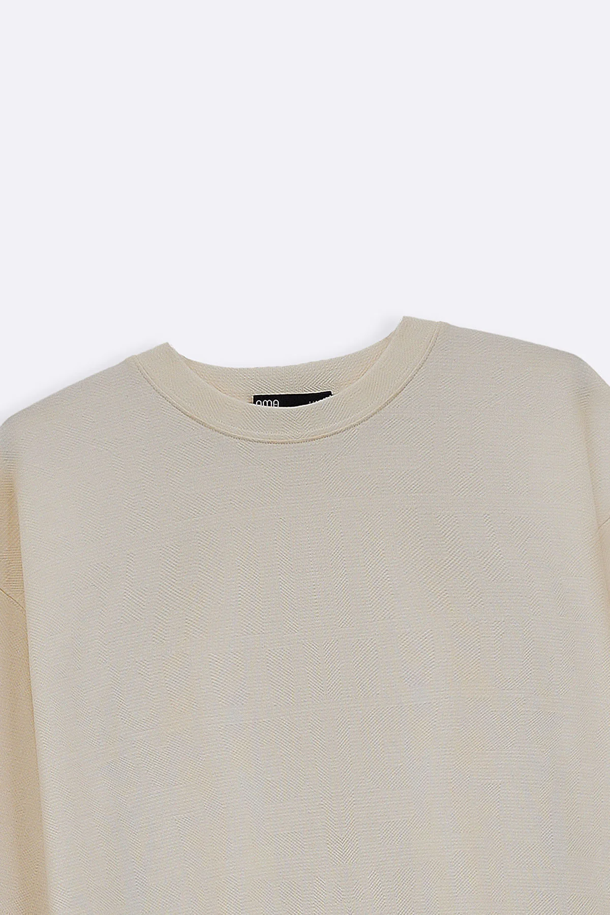 CLASSIC TEXTURED TEE - Image 6