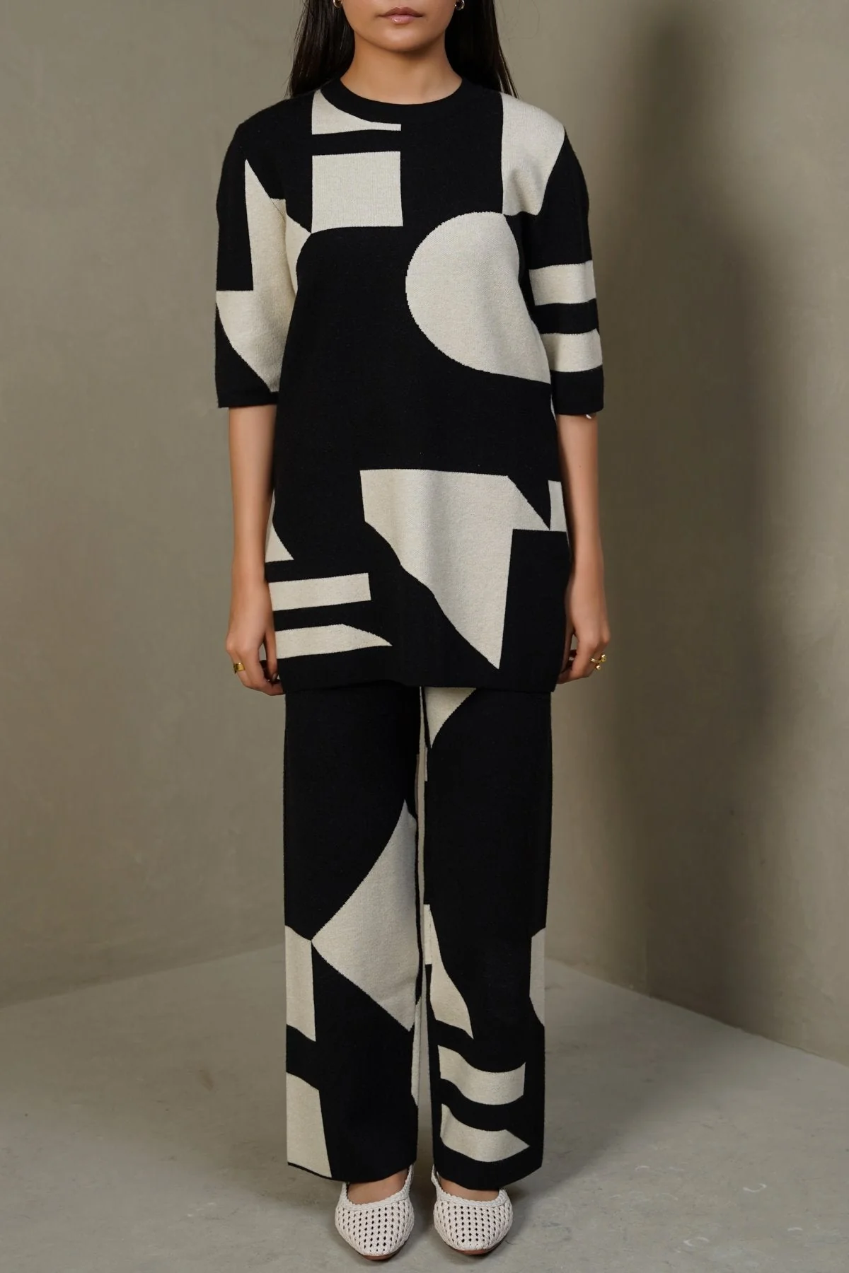 COLORBLOCK SWEATER