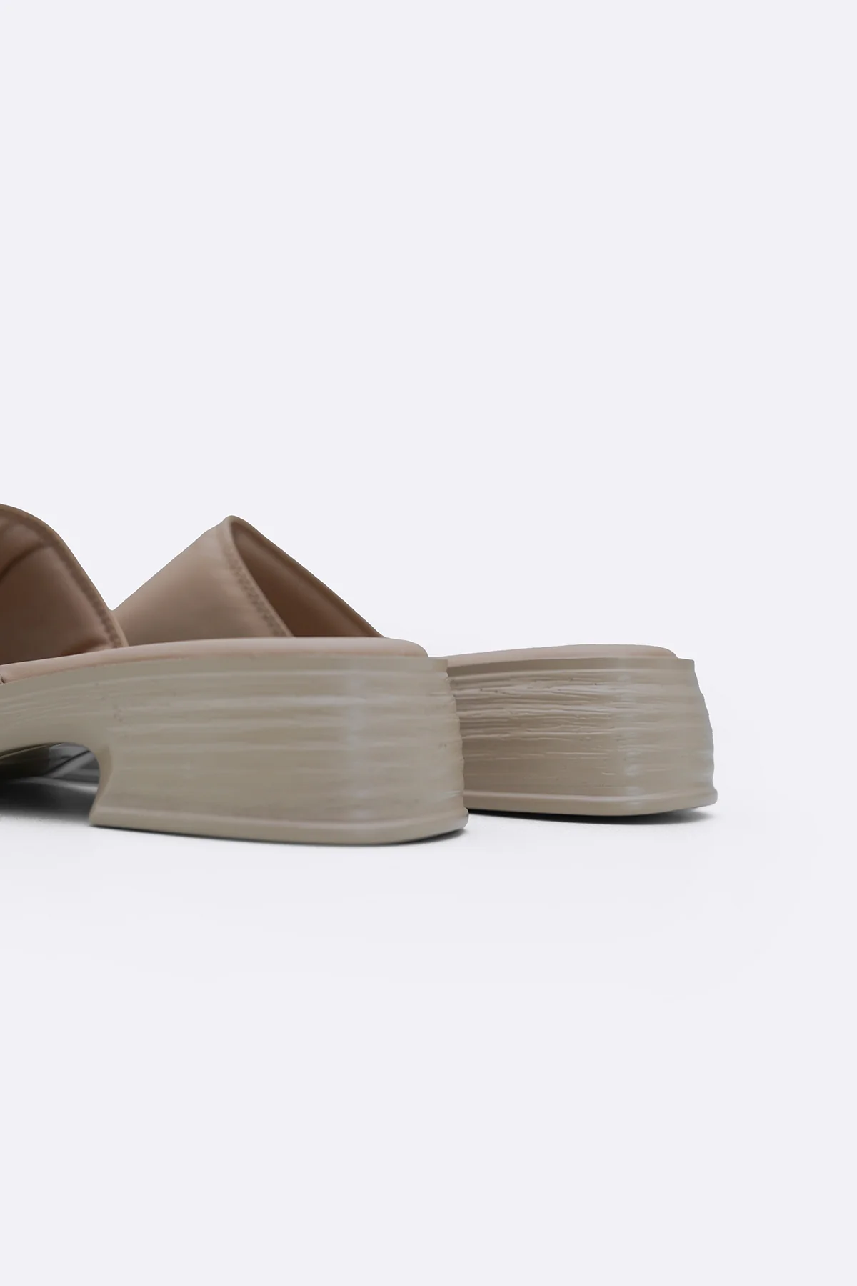 COMFY EVERYDAY SLIDES - Image 3