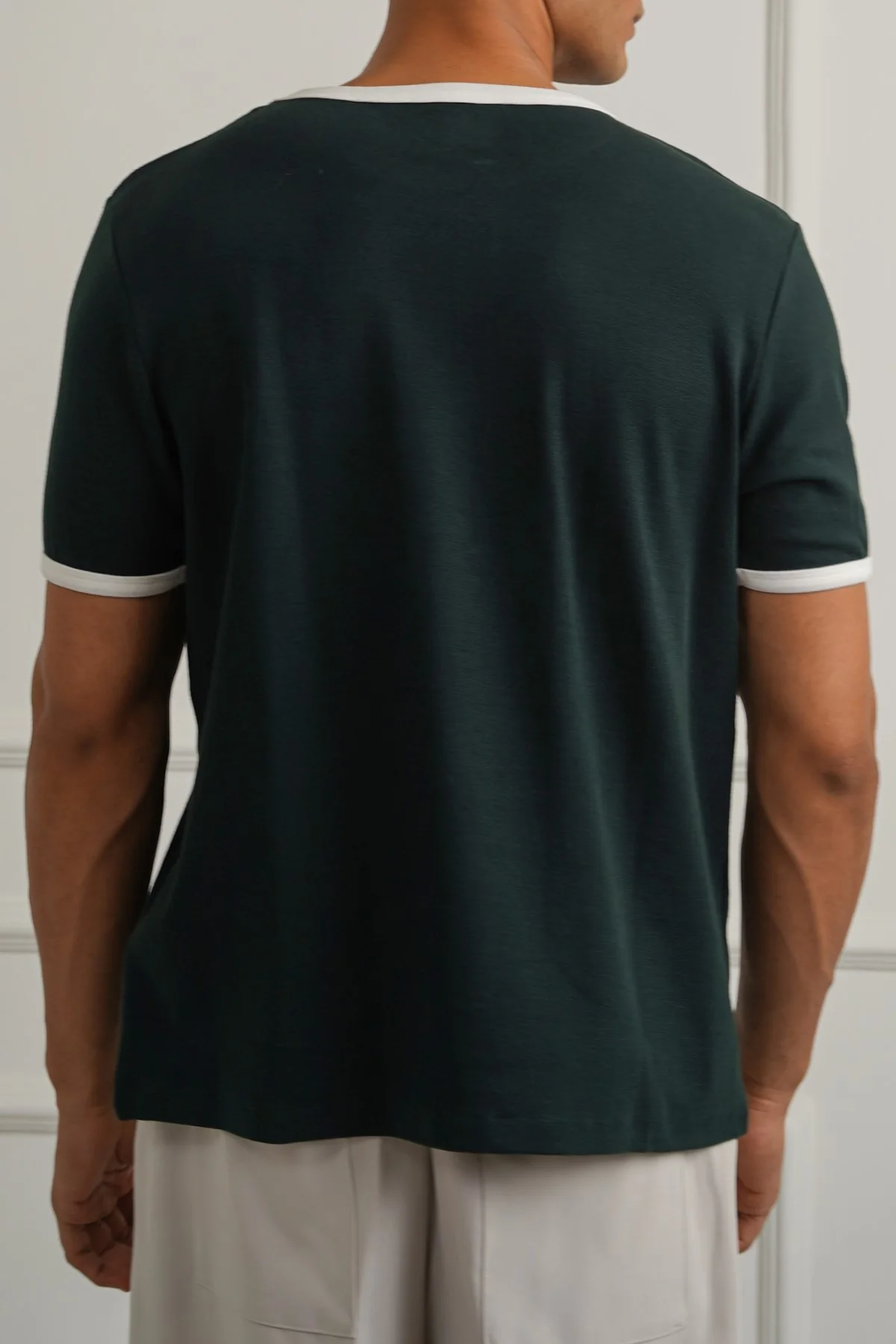CONTRAST TEE - Image 4