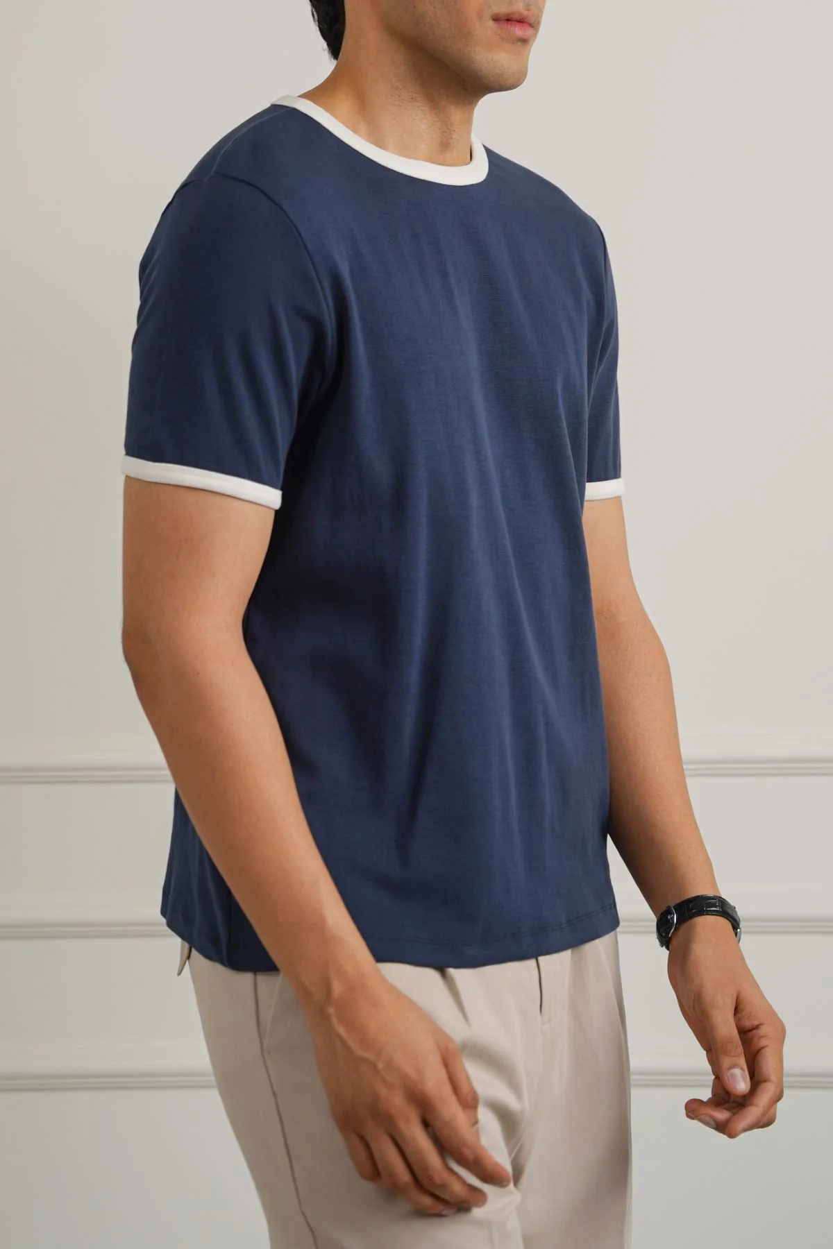 CONTRAST TEE - Image 3