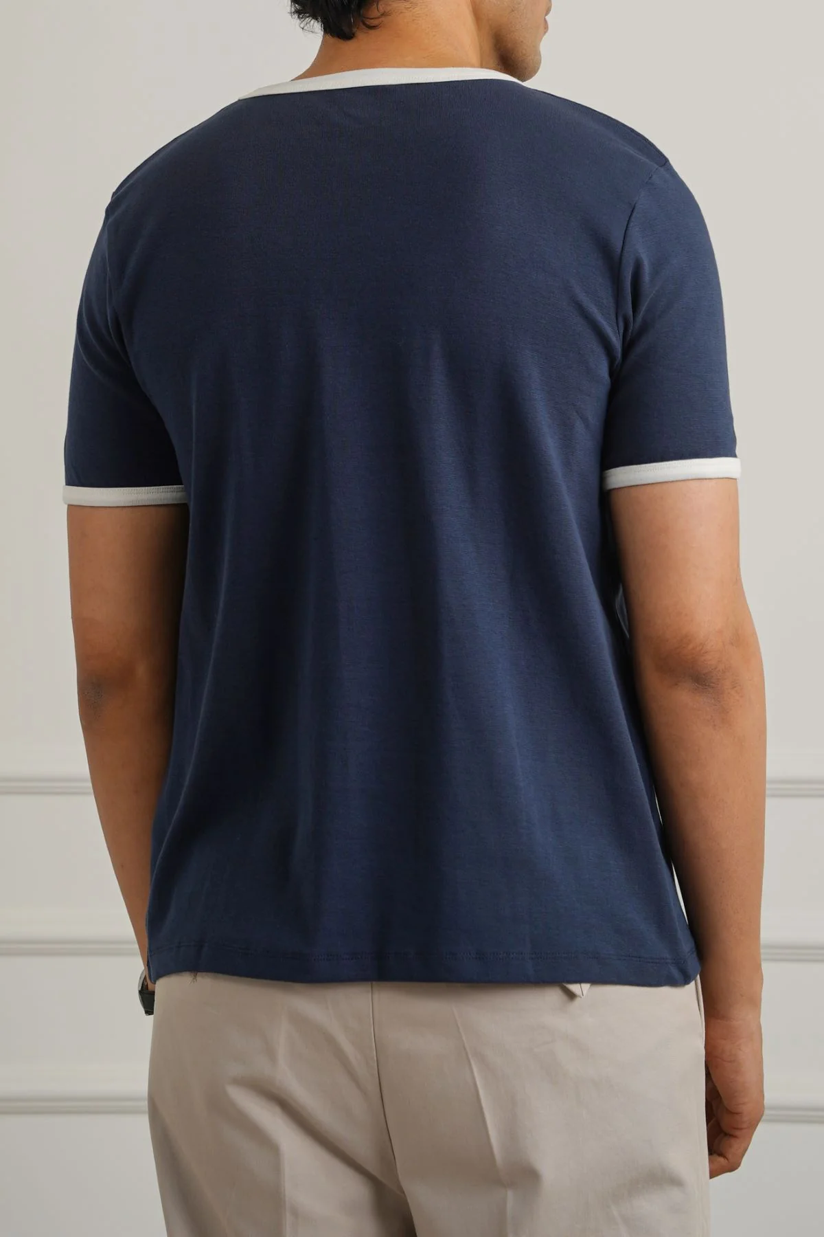 CONTRAST TEE - Image 4