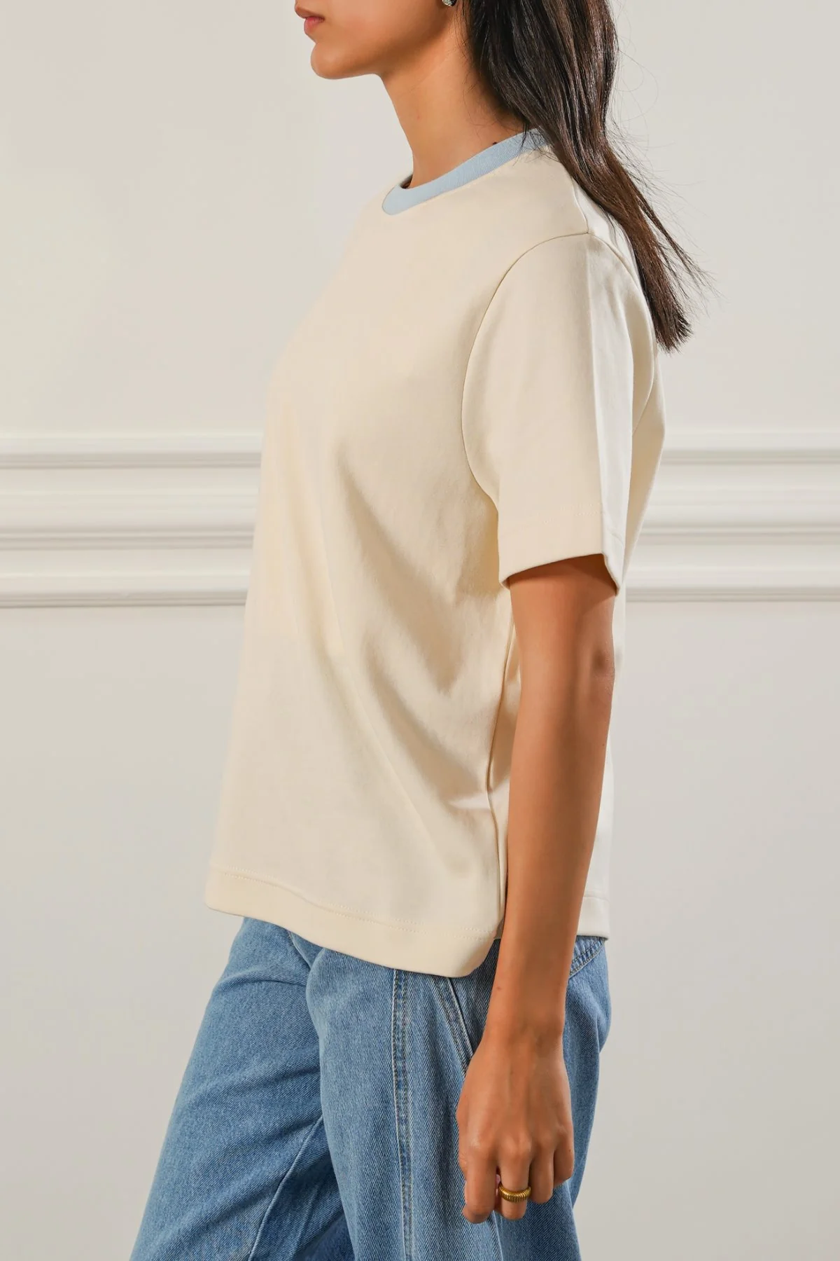 CONTRAST TEE - Image 3