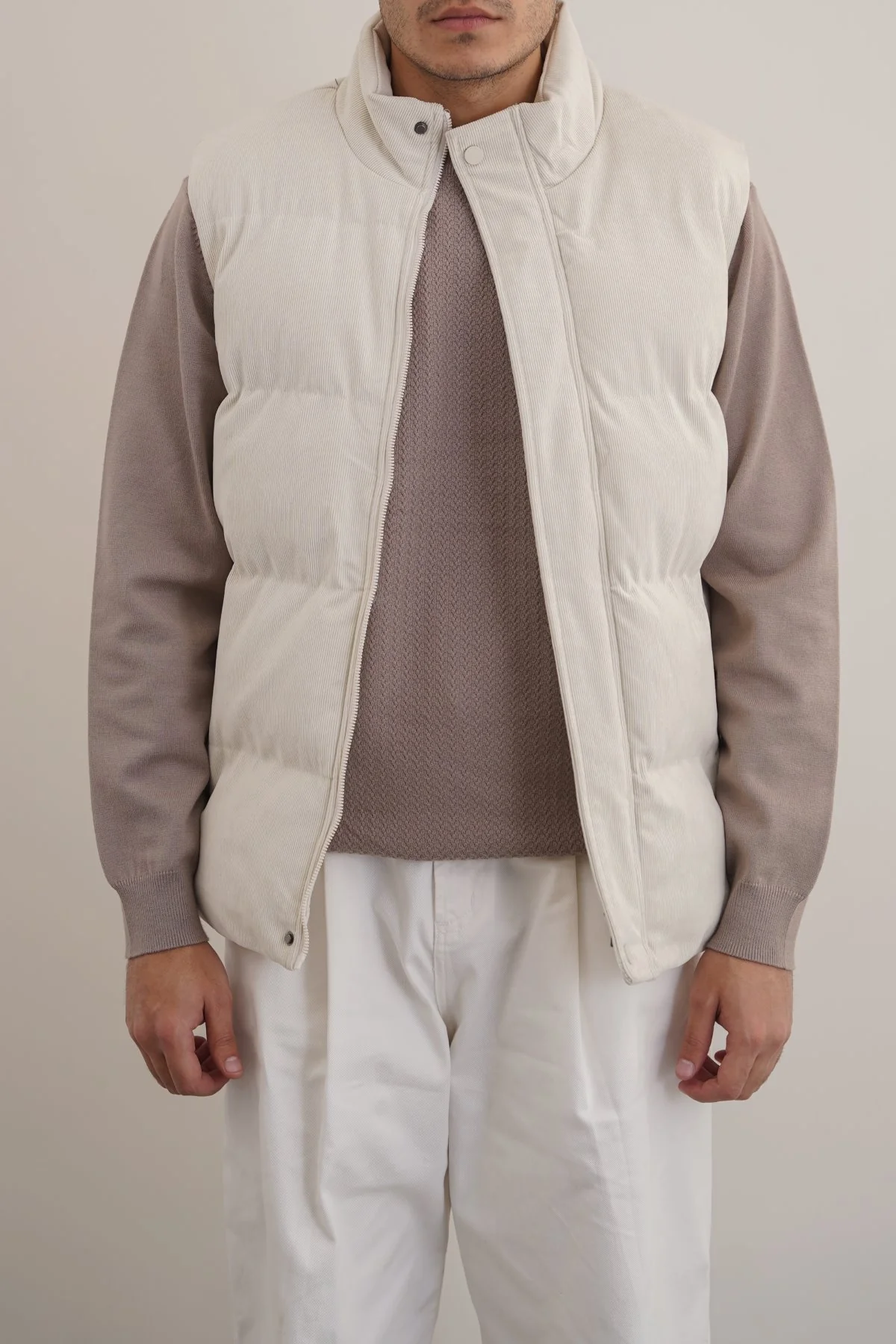 CORDUROY PUFFER GILET - Image 7