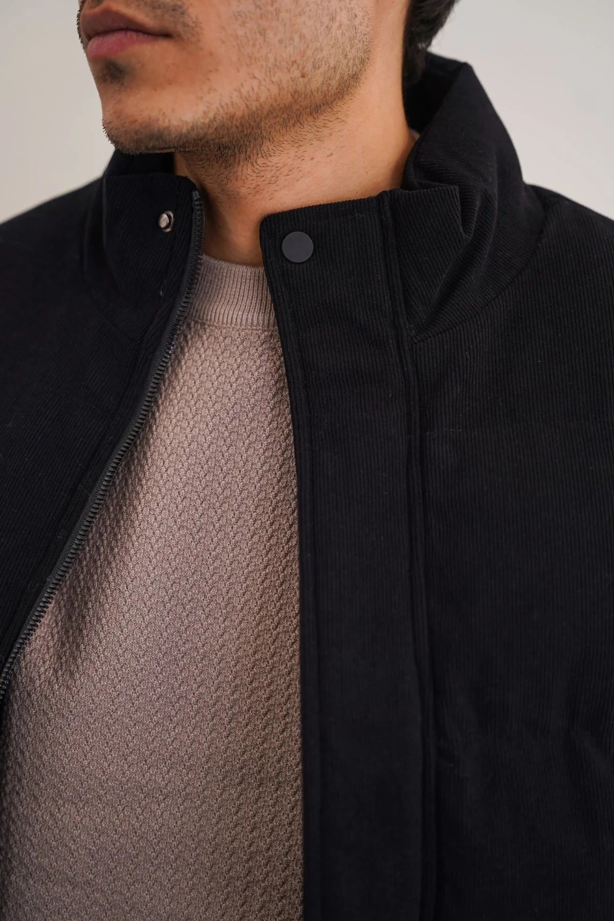 CORDUROY PUFFER GILET - Image 4