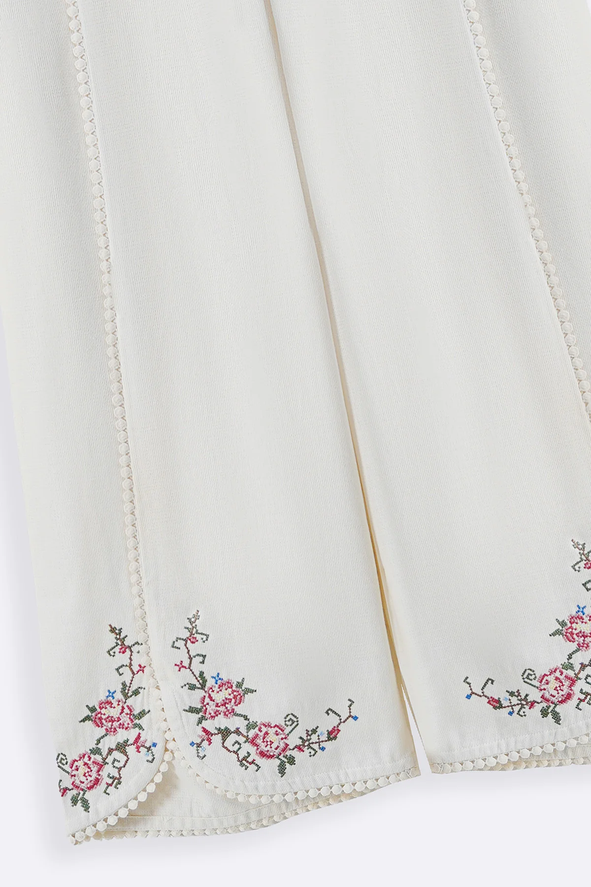 COTTON LACE ROSE PANTS - Image 2
