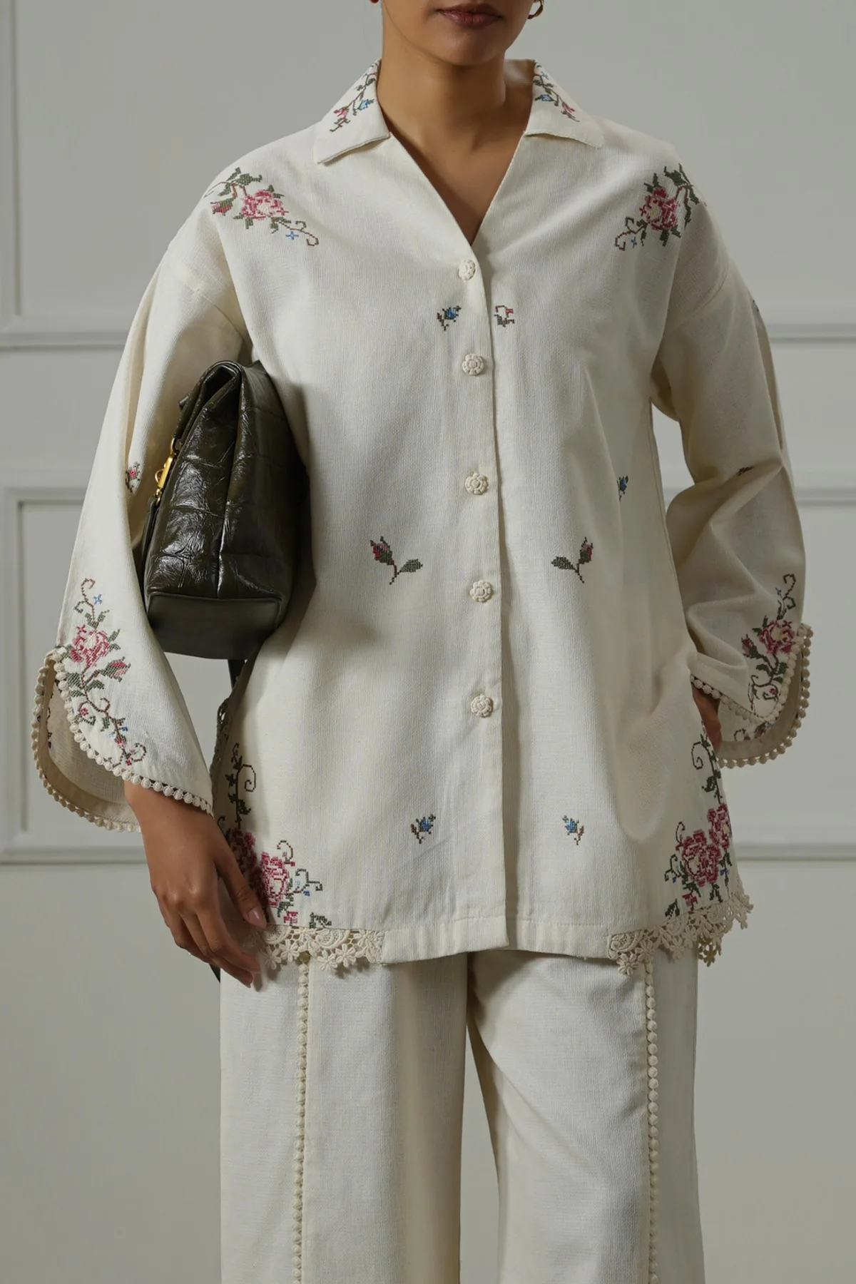COTTON LACE ROSE SHIRT