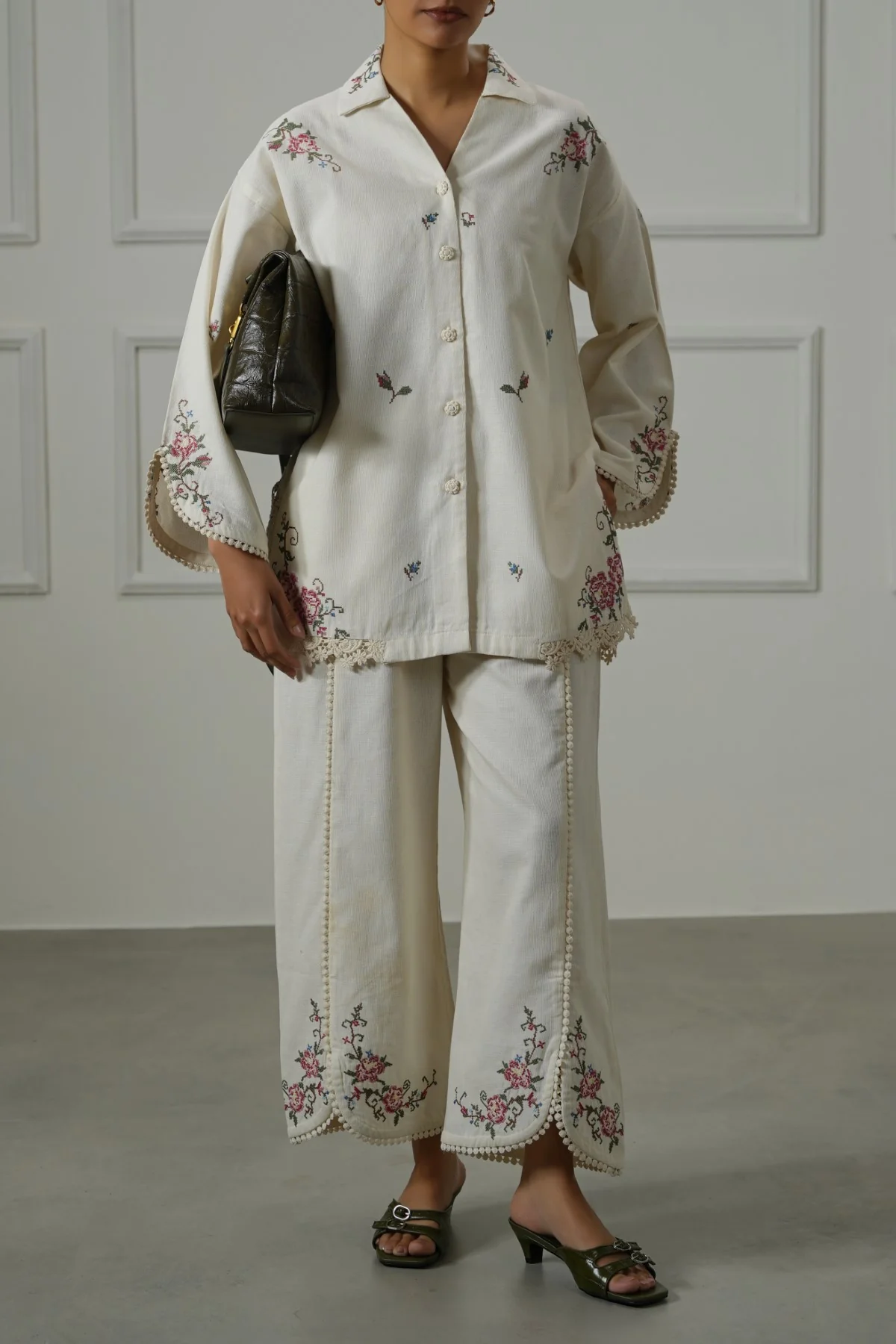 COTTON LACE ROSE SHIRT - Image 6