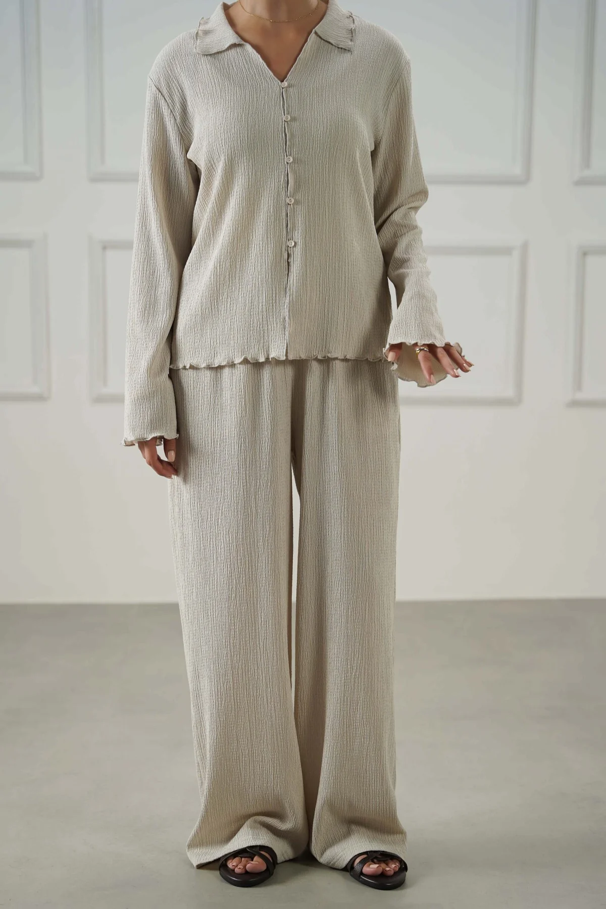 CRINKLE KNIT PANTS - Image 4