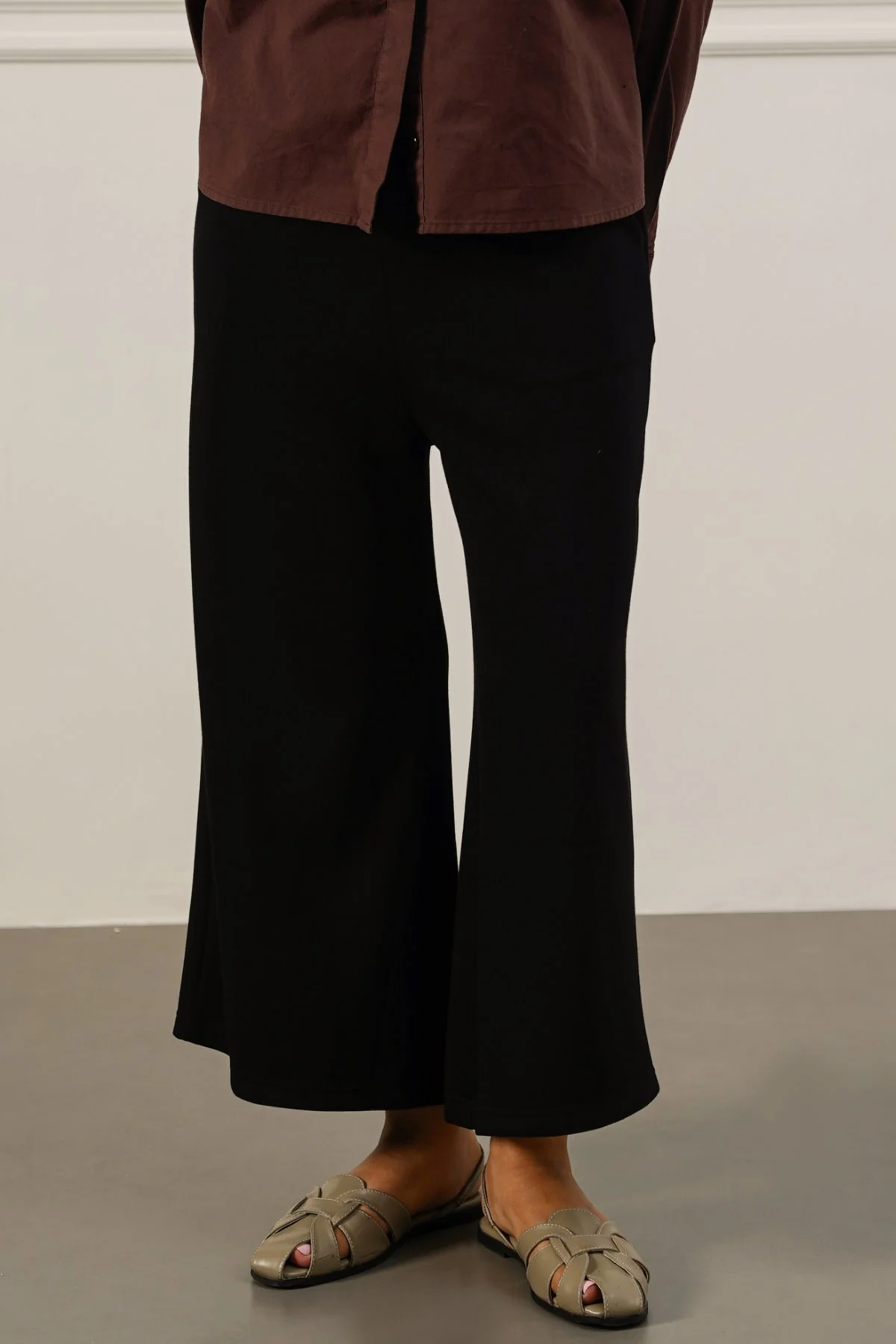 CROPPED WIDE-LEG PANTS