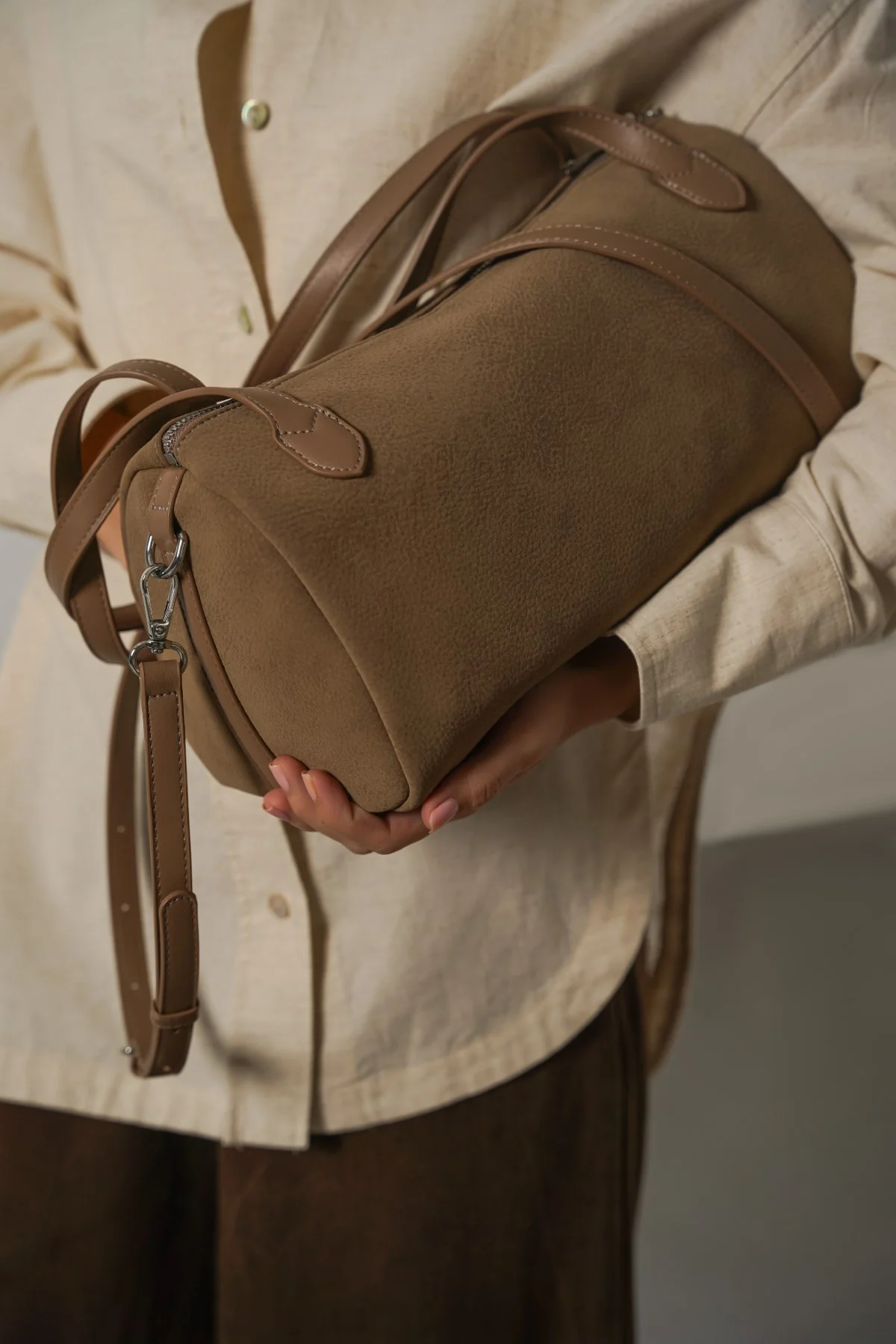 CROSSROADS SHOULDER BAG - Image 3
