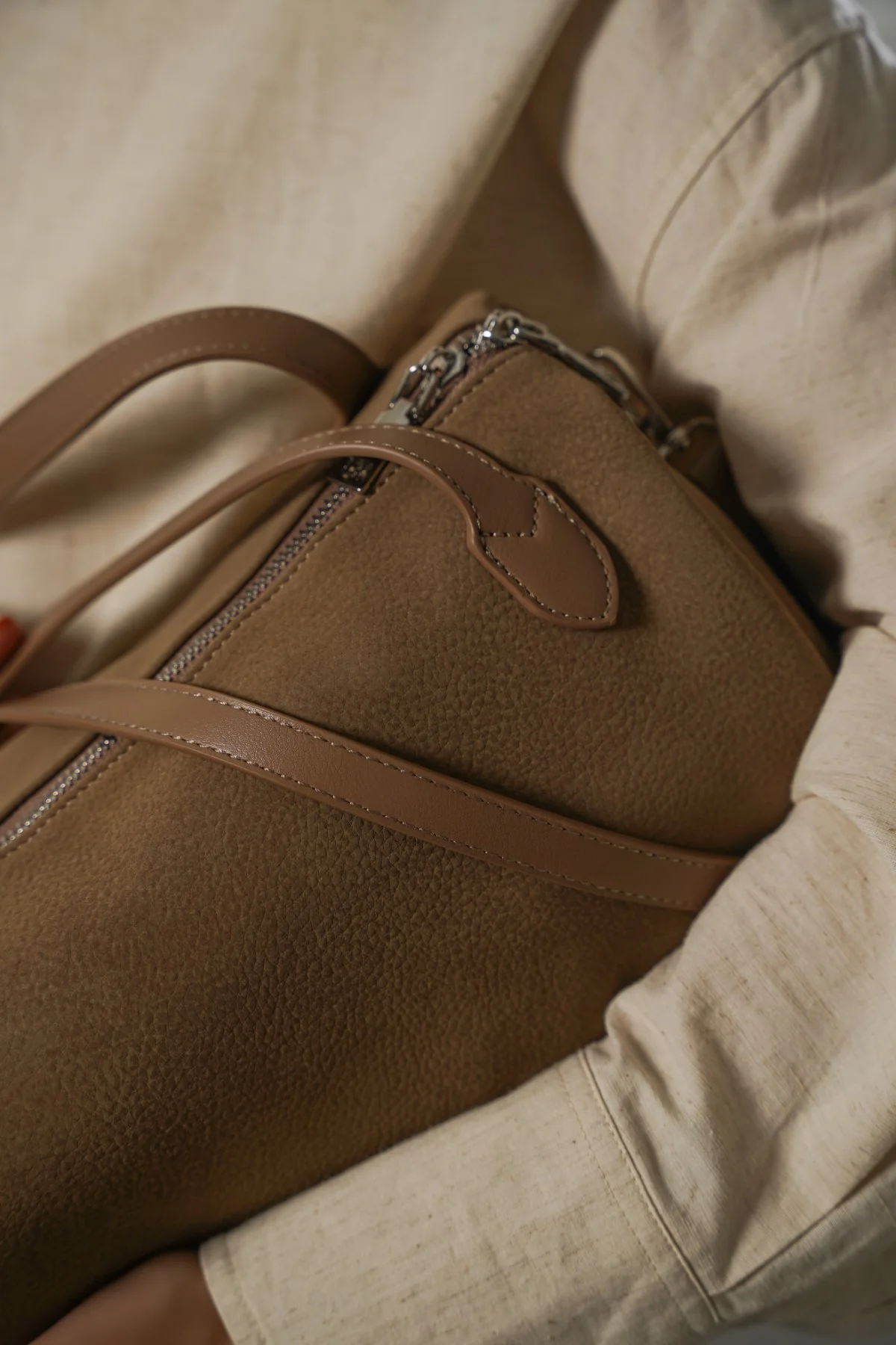 CROSSROADS SHOULDER BAG - Image 5