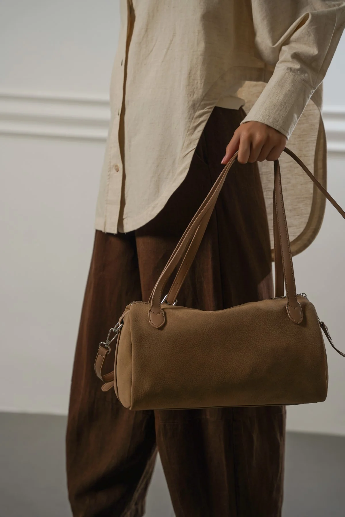 CROSSROADS SHOULDER BAG - Image 7