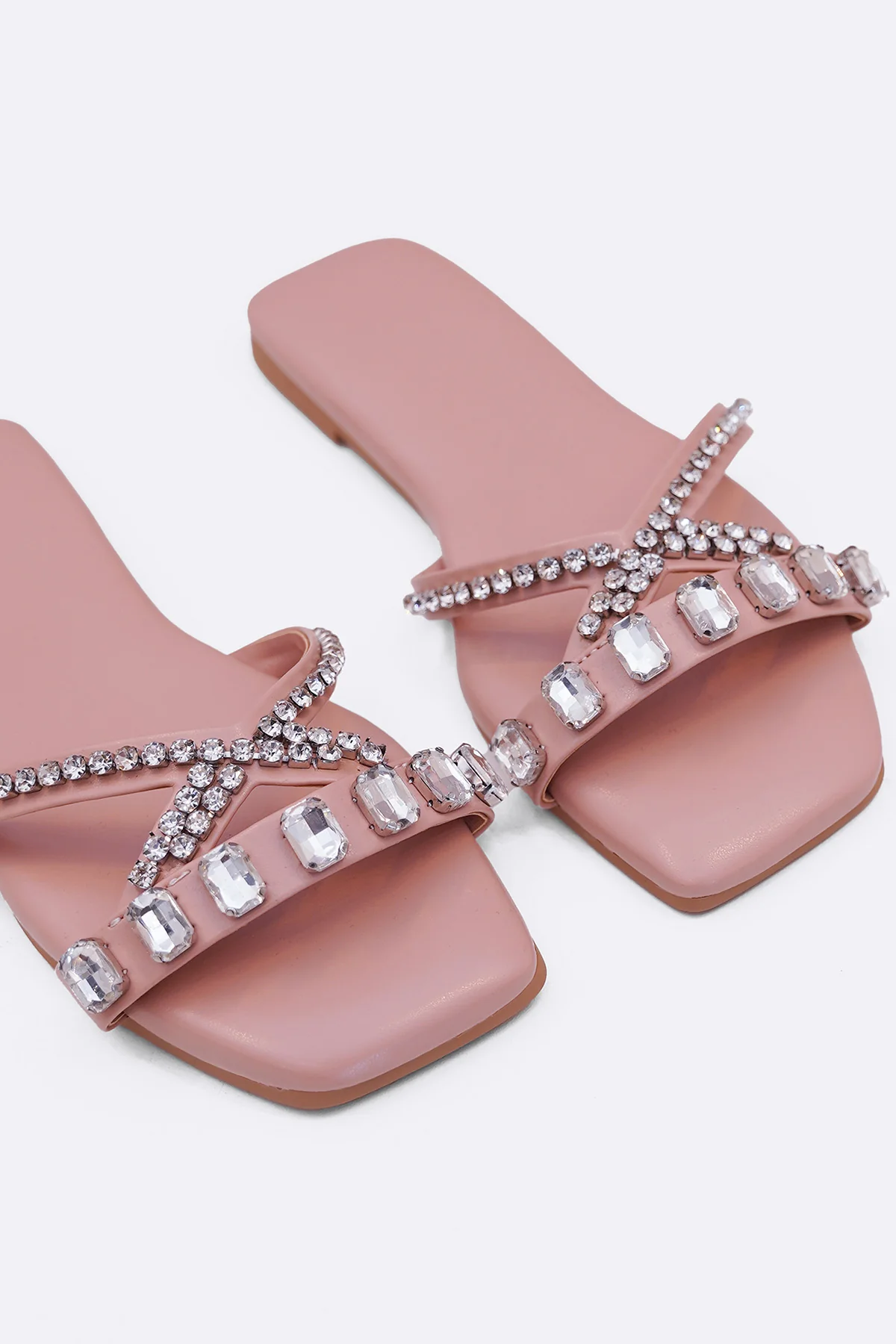CRYSTAL CONFETTI SLIDES - Image 2