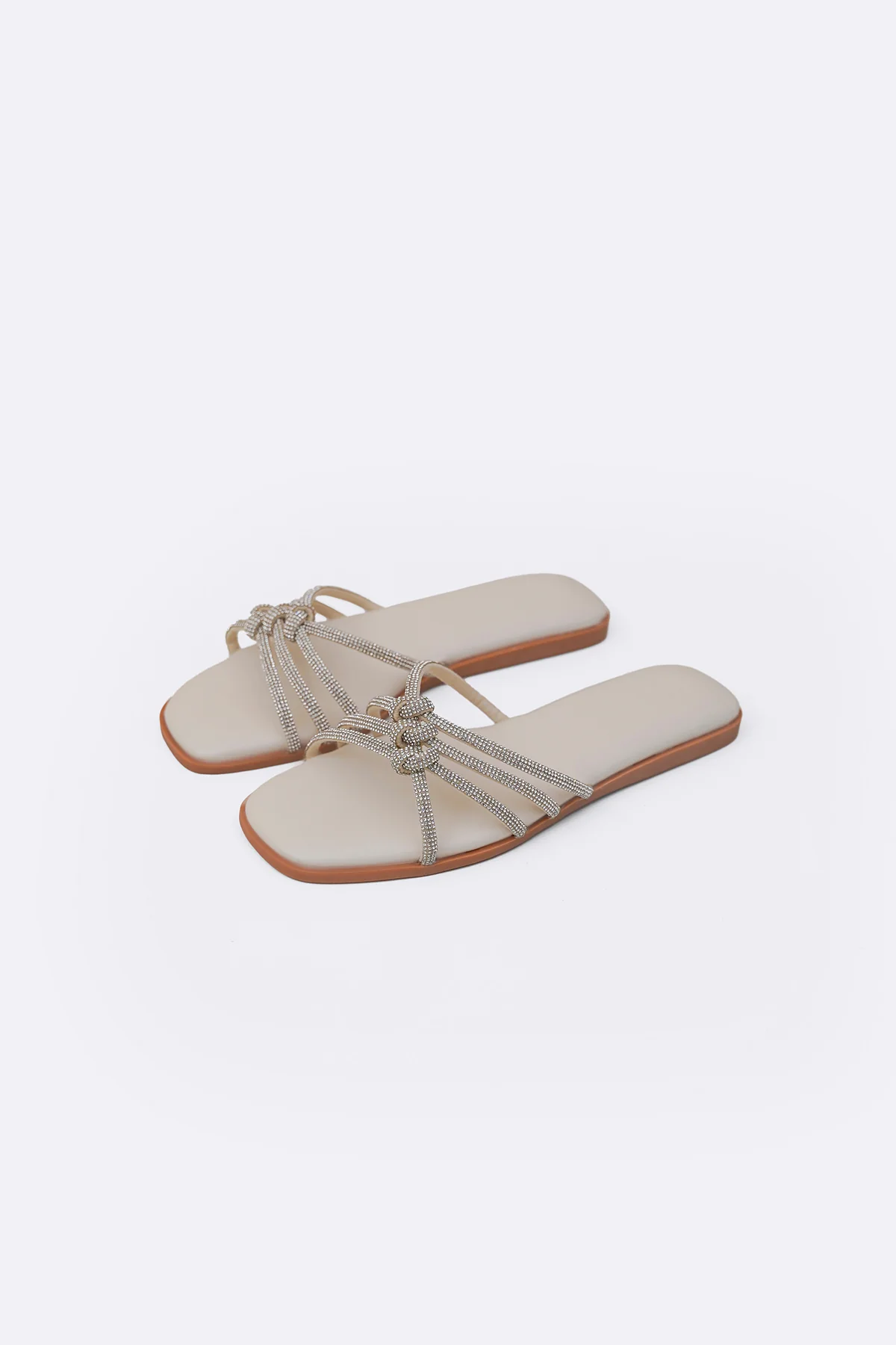 CRYSTAL KNOT SLIDES - Image 4